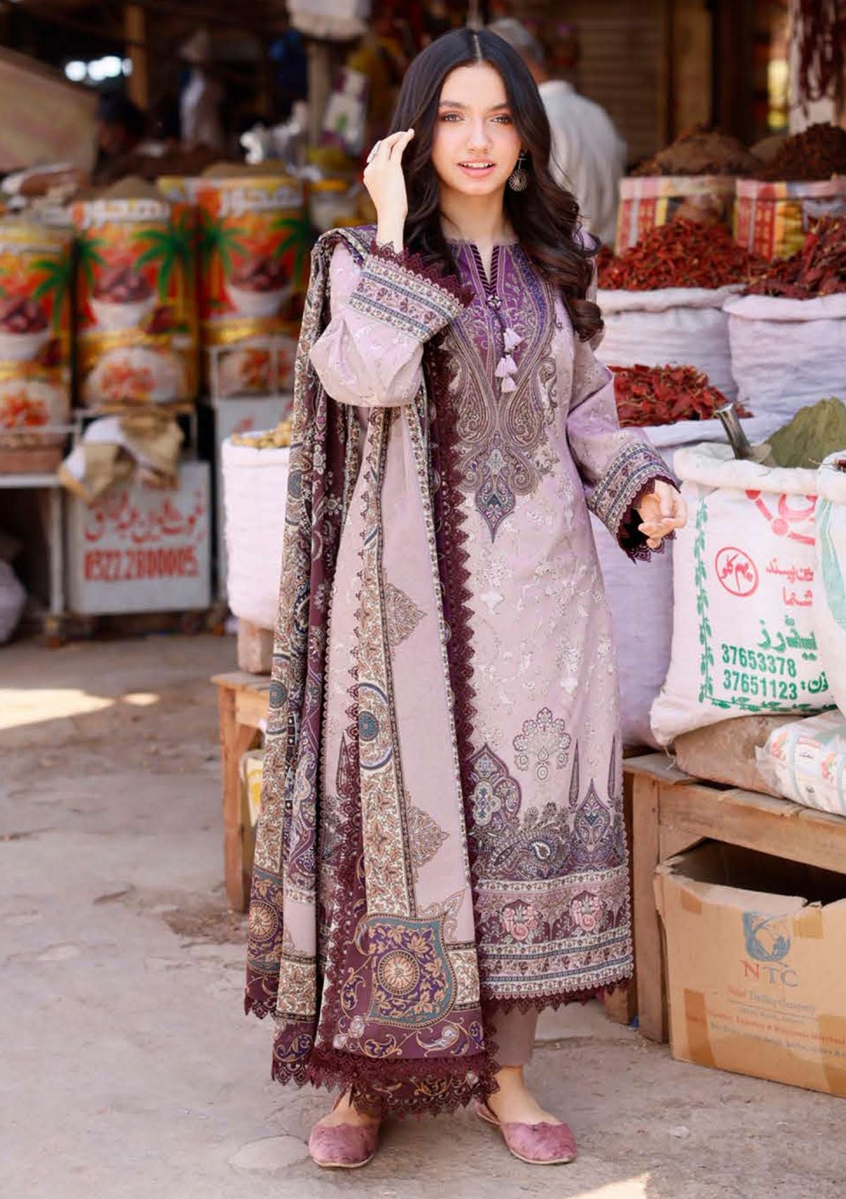 Lawn Collection - Asim Jofa - Basic Prints 24 - AJBB#12 - Official Asim Jofa - Agha Fabrics UK