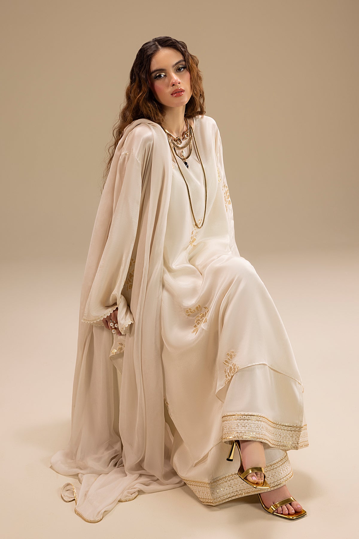 Erum Khan | Lillia Summer Edit | Moon Pearl