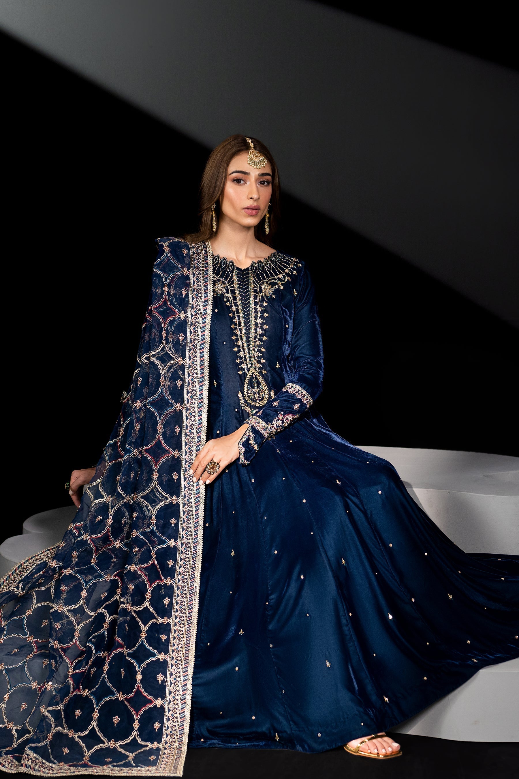Naqshi | Makhmal 24 | LEILA
