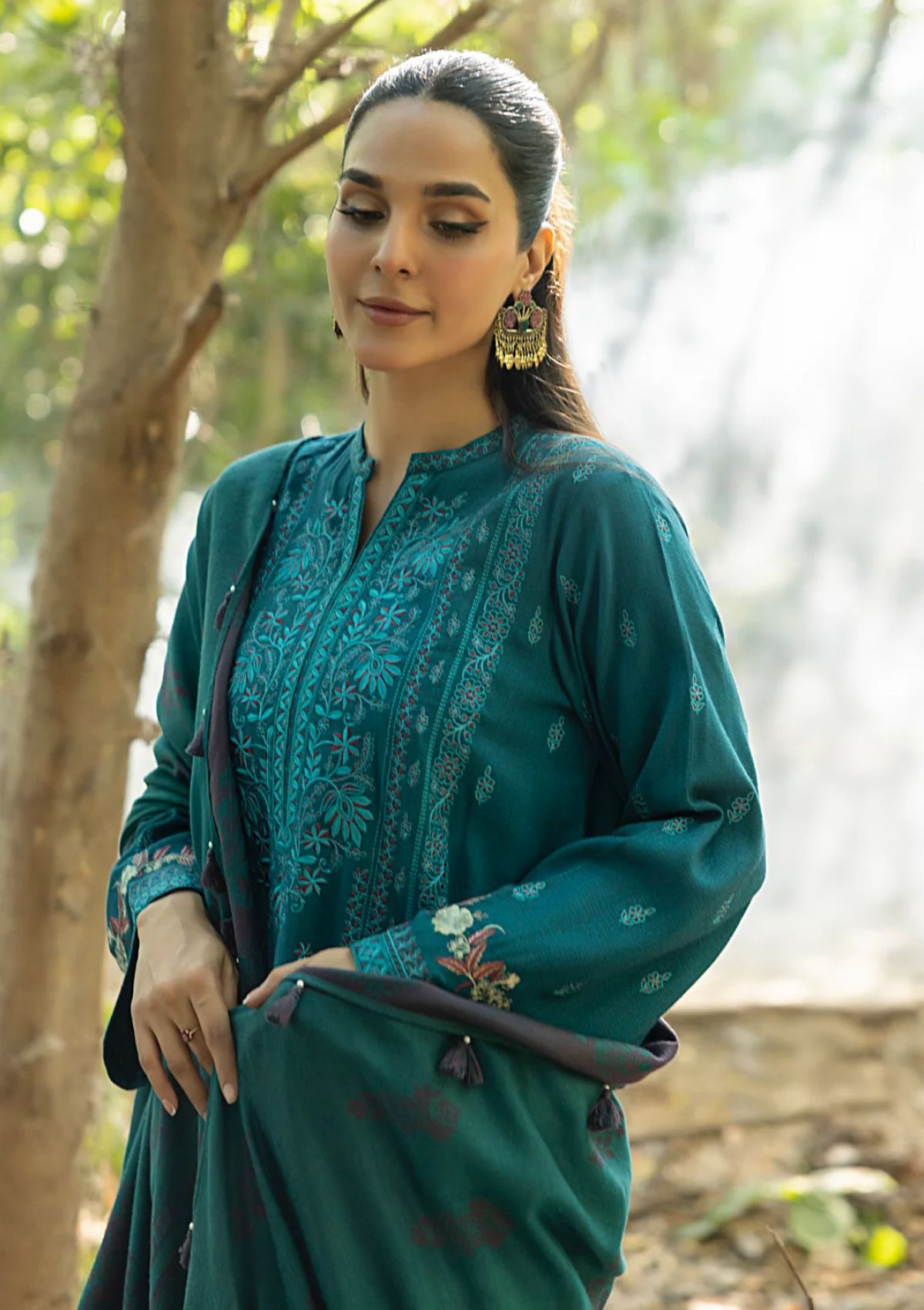 Winter Collection - Lakhany - Luxury Winter 24 - LG-RL-0084 - Official Lakhany - Agha Fabrics UK