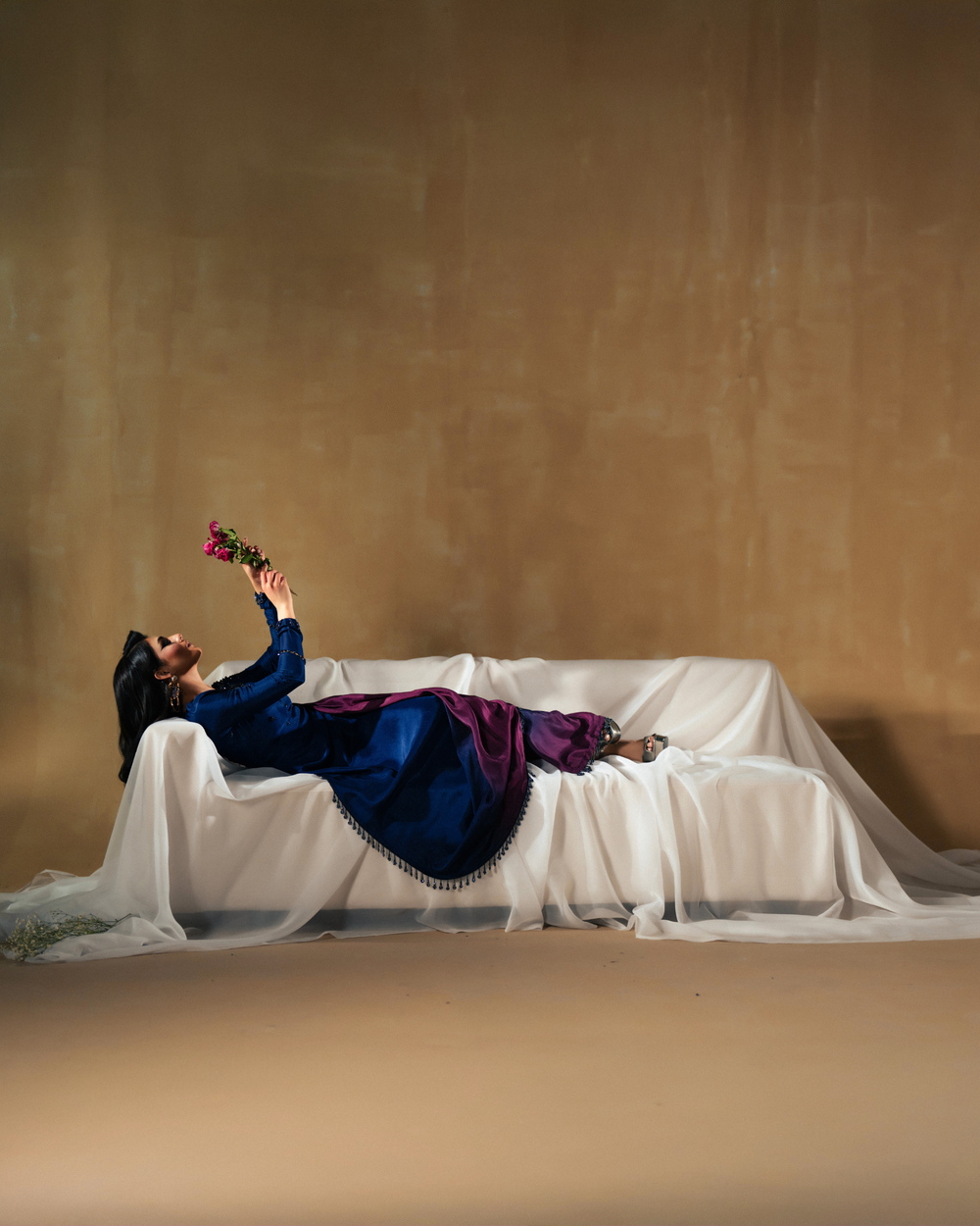 Vasal | Zyra Luxe Pret 26 | Sapphire drift