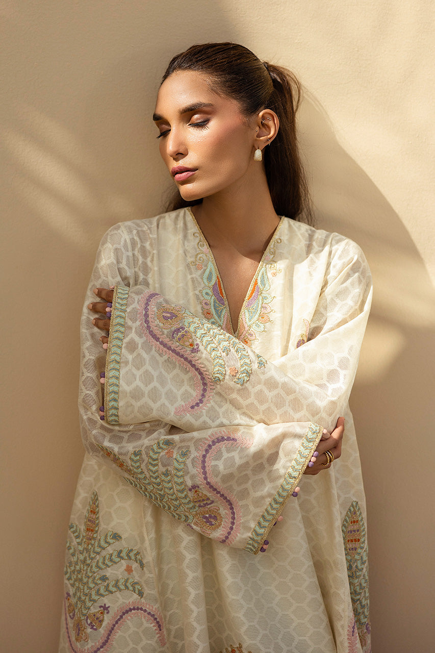 Sania Maskatiya | Samara Luxe 25 | Vana