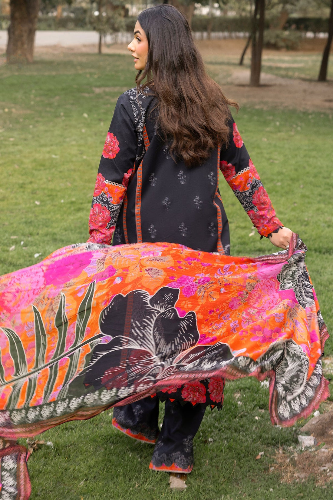 Charizma | C prints Lawn | CP5-18 - Official Charizma - Agha Fabrics UK