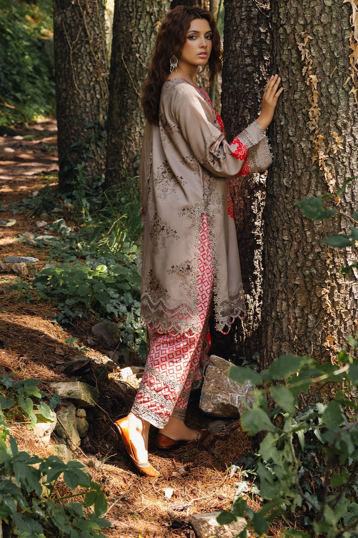 Charizma | Aniiq Embroidered Collection | STAPLE SHAWL ANW4-04 - Official Charizma - Agha Fabrics UK