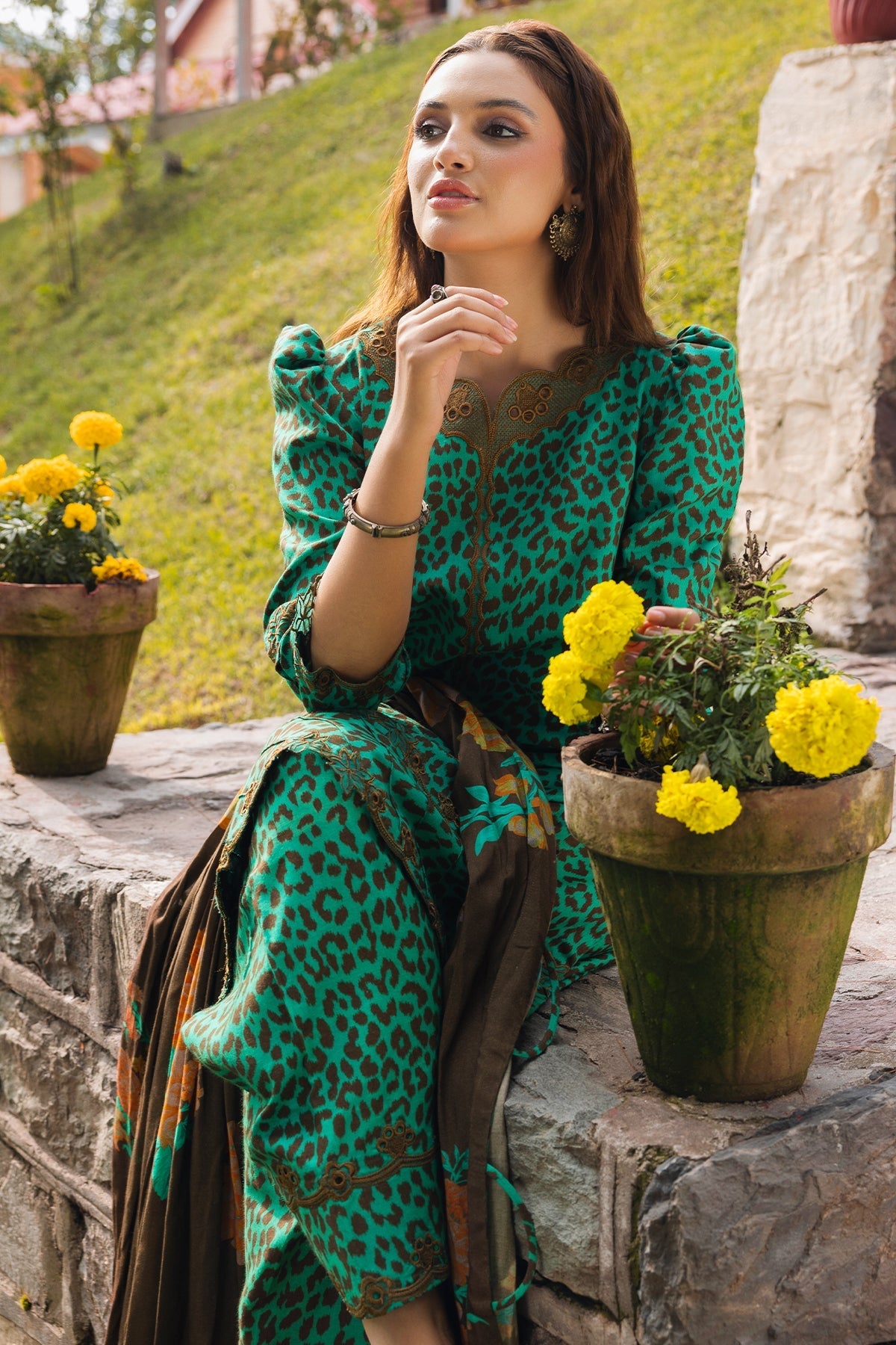 Charizma | Aniiq Embroidered Collection | STAPLE SHAWL ANW4-05 - Official Charizma - Agha Fabrics UK