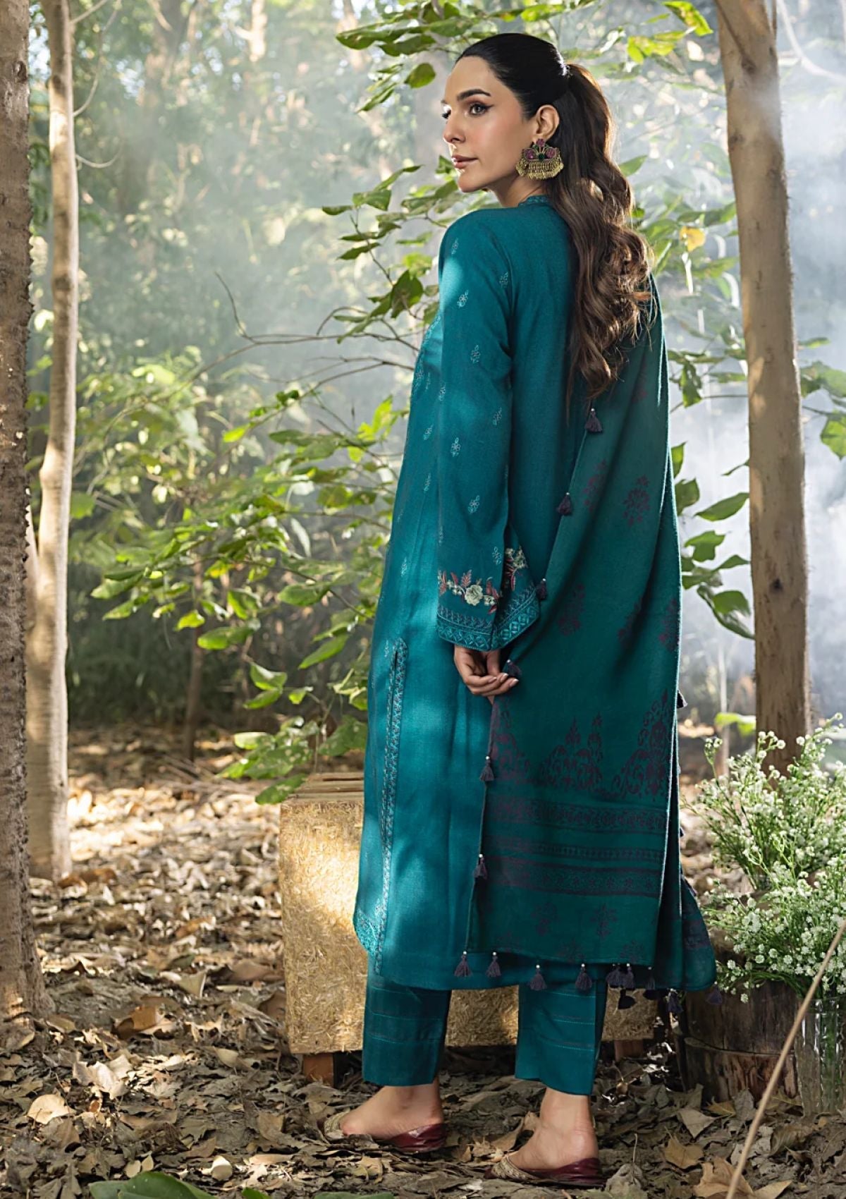 Winter Collection - Lakhany - Luxury Winter 24 - LG-RL-0084 - Official Lakhany - Agha Fabrics UK