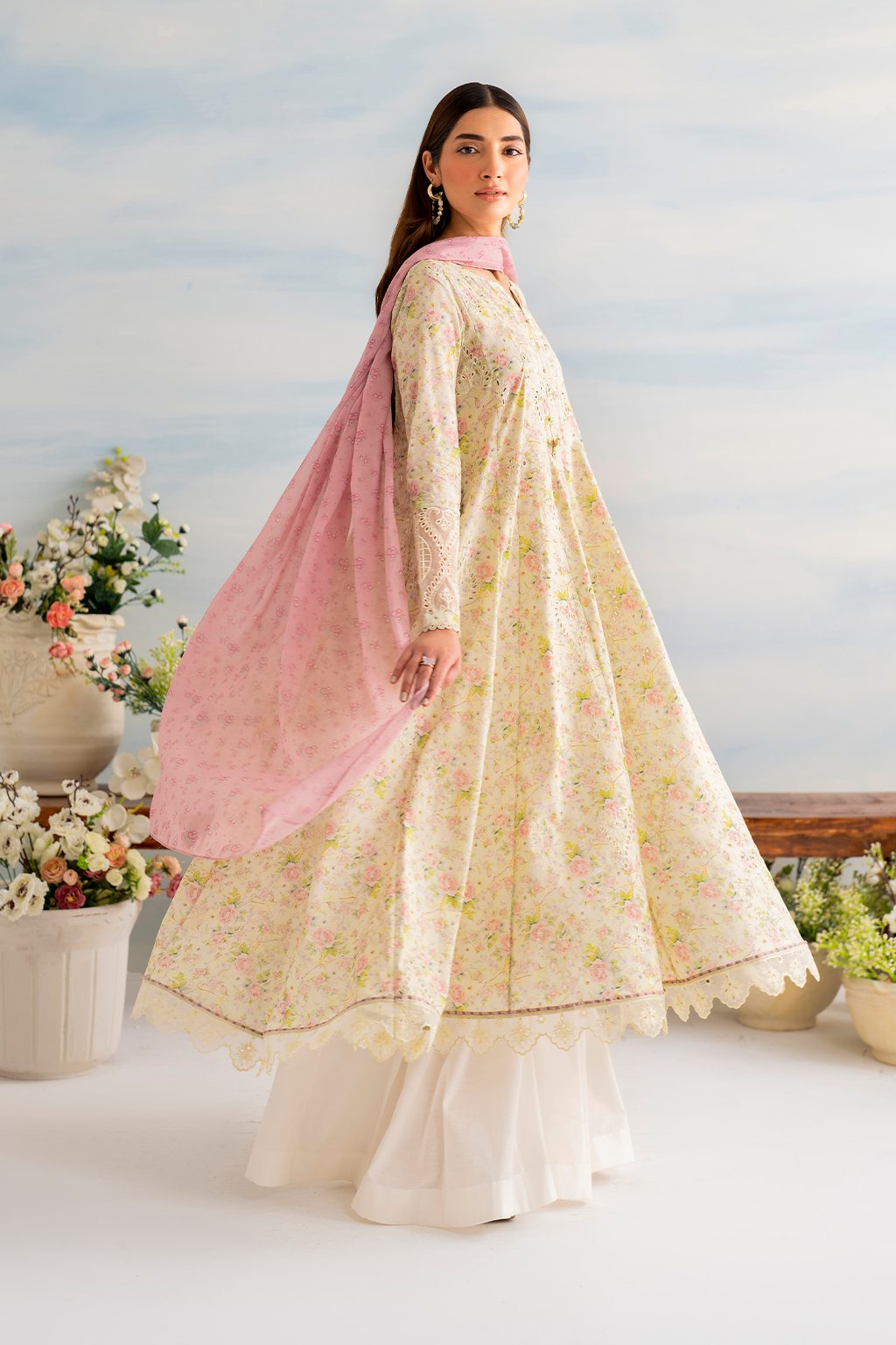 Iznik | Guzel lawn 24 | IGL-07 - Official Iznik - Agha Fabrics UK