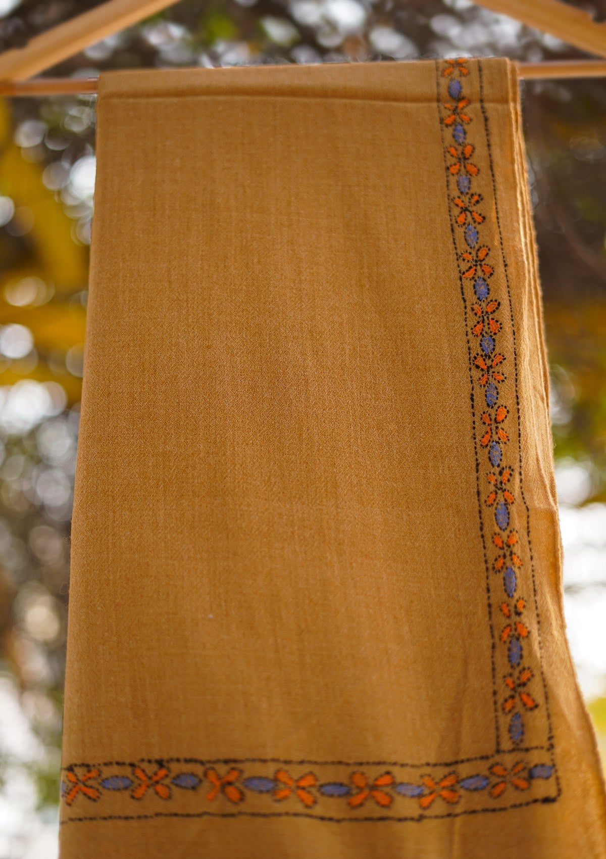 Wool Needle Work Shawl D - 49 - Beige