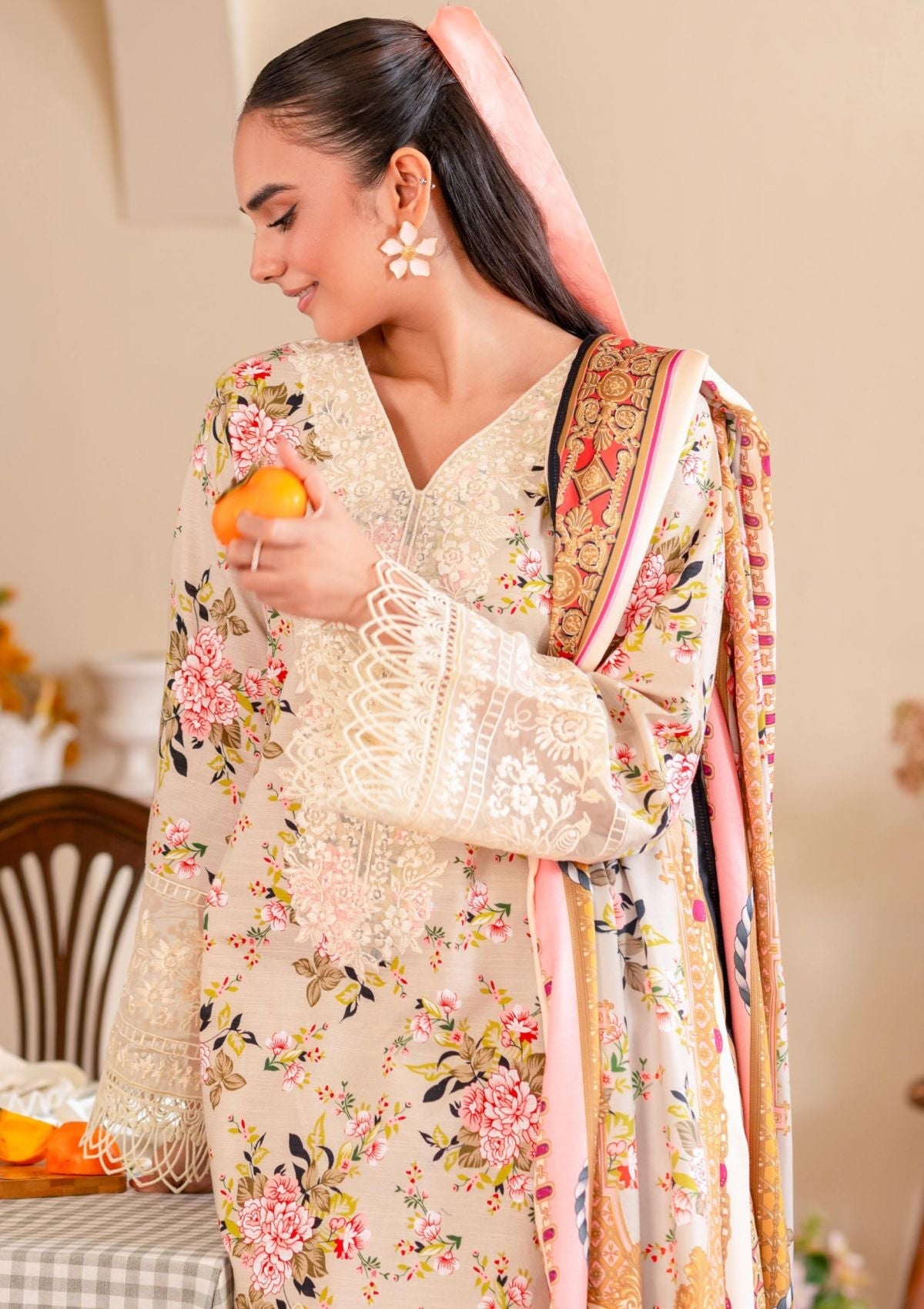 Winter Collection - Mahnur - Leila - Floret