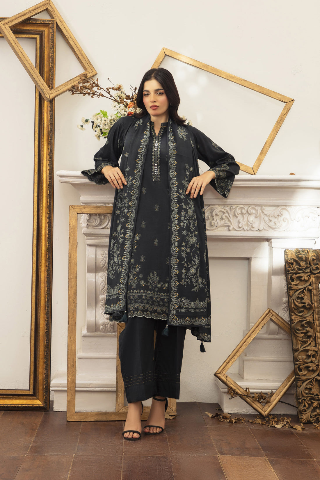 LSM | Winter Marina 25 | 0259-A