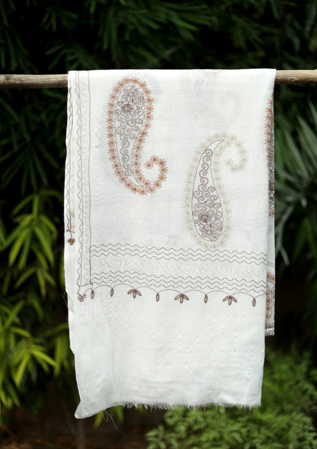 Ari Work Wool Shawl D - 48 - Off White - Official Shawls Niche - Agha Fabrics UK