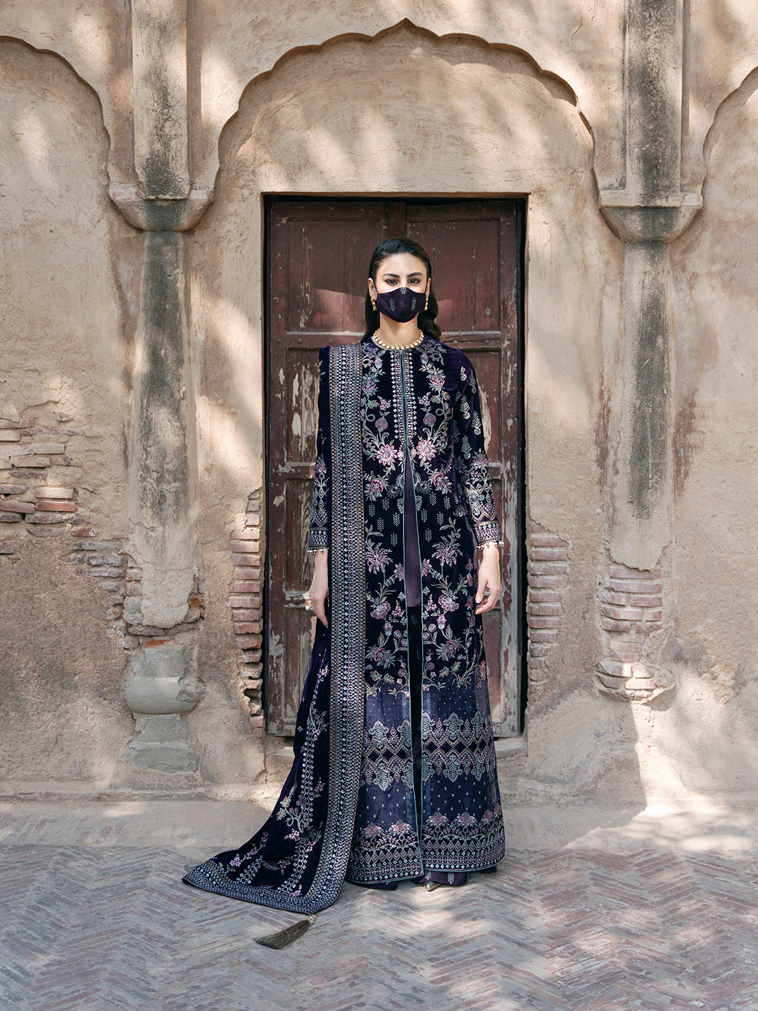 Flossie | Siara Velvet Formals | V-104 - B - Official Flossie - Agha Fabrics UK