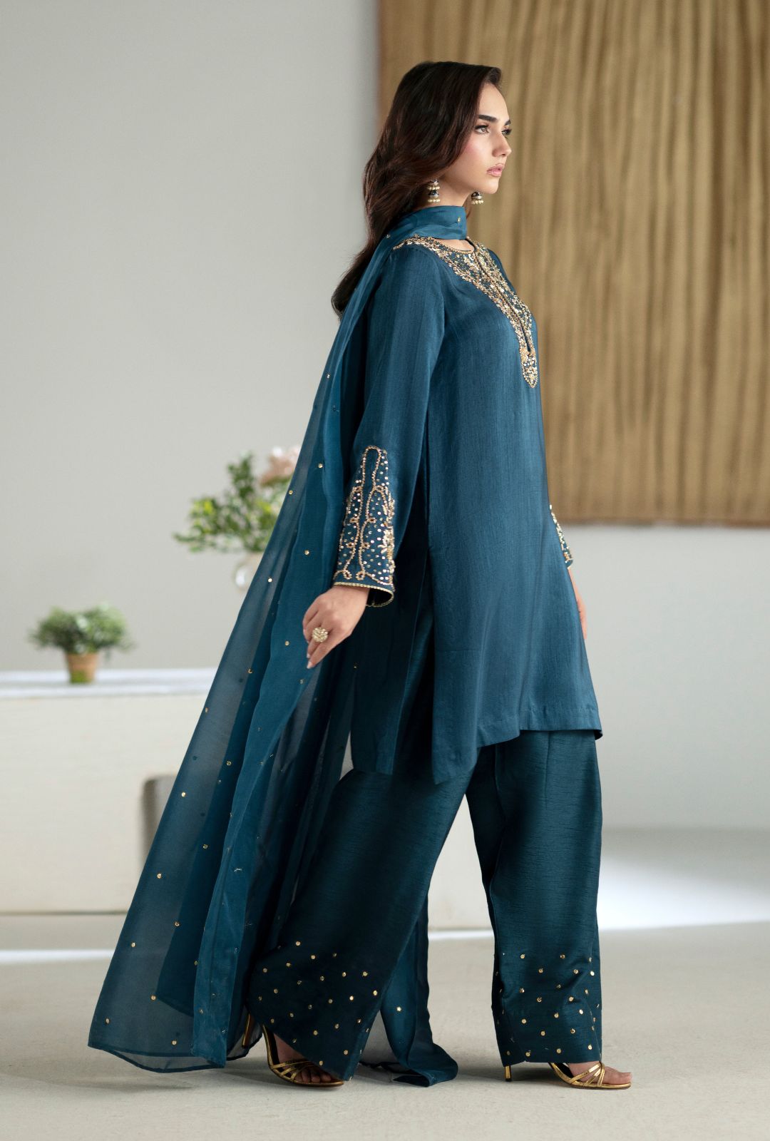 Inayat | Luminae Luxe Pret 25 | Livia - Official Inayat - Agha Fabrics UK