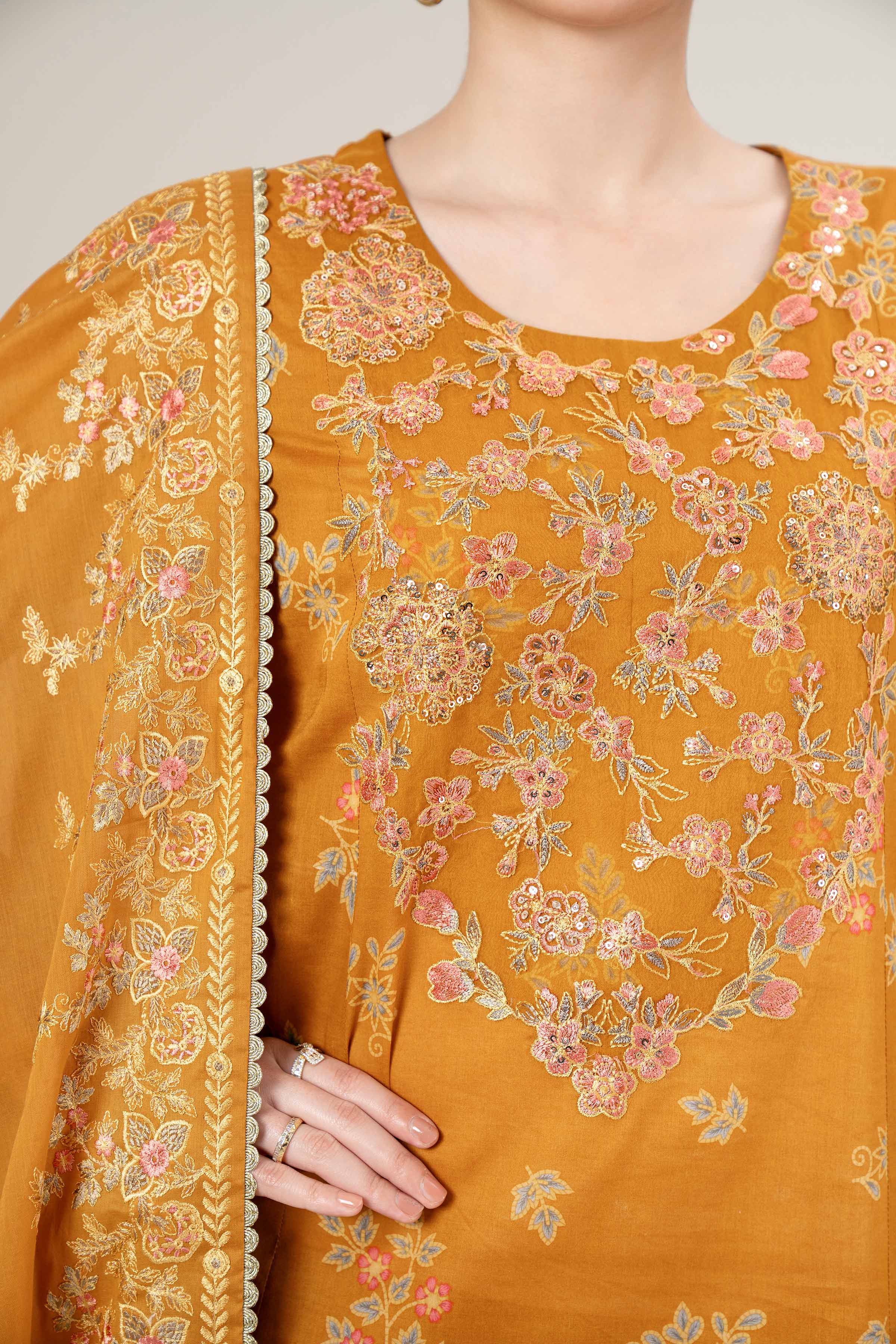 Nishat | Cross Season Edit | 42401991-1