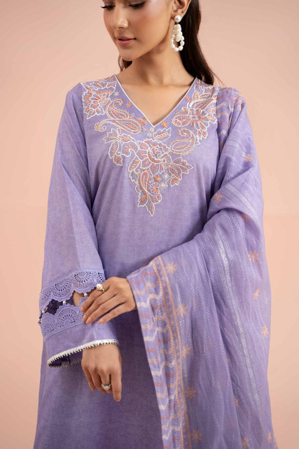 Nishat | Luxury Dresses | 42402072