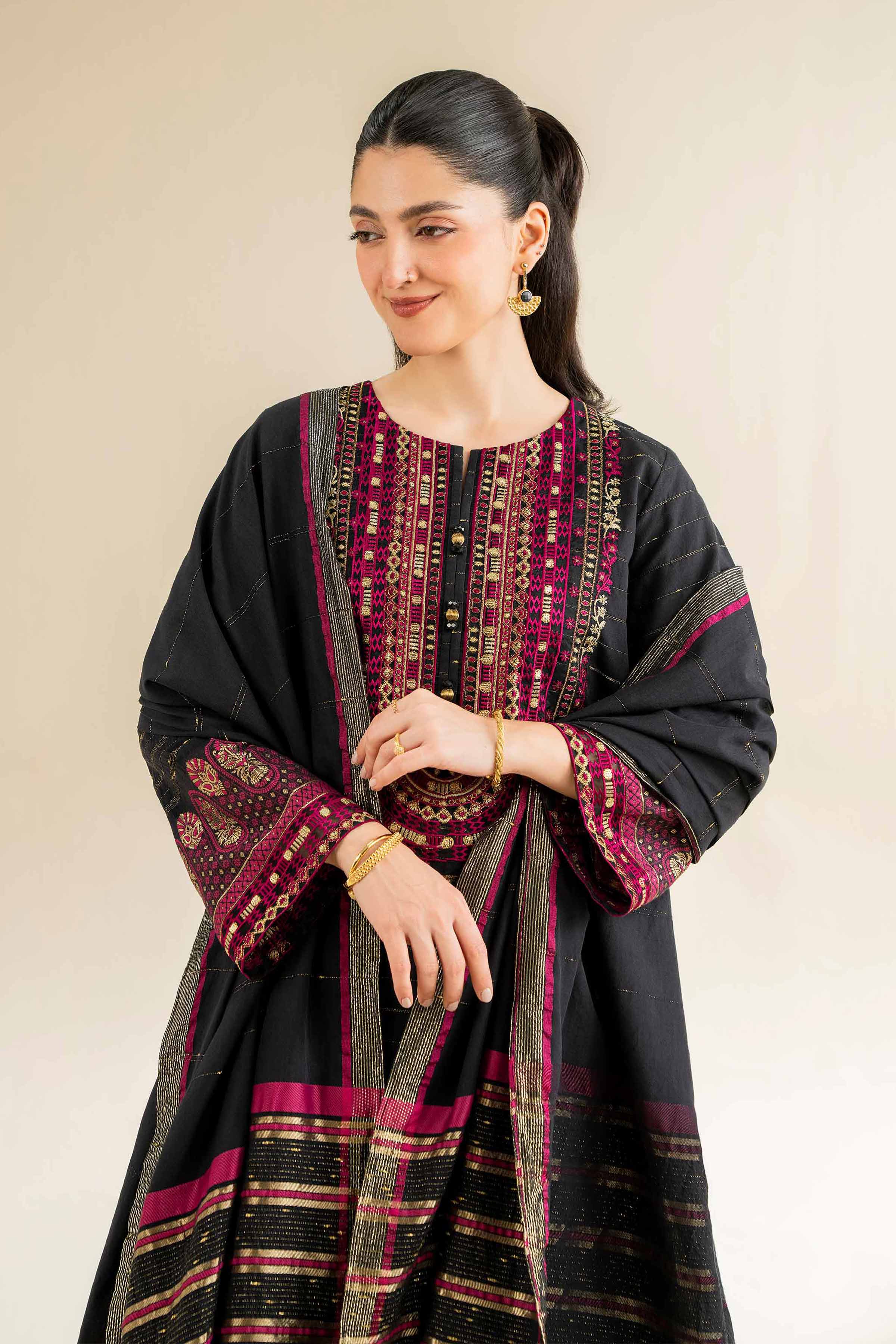 Nishat | Cross Season Edit | 42501041