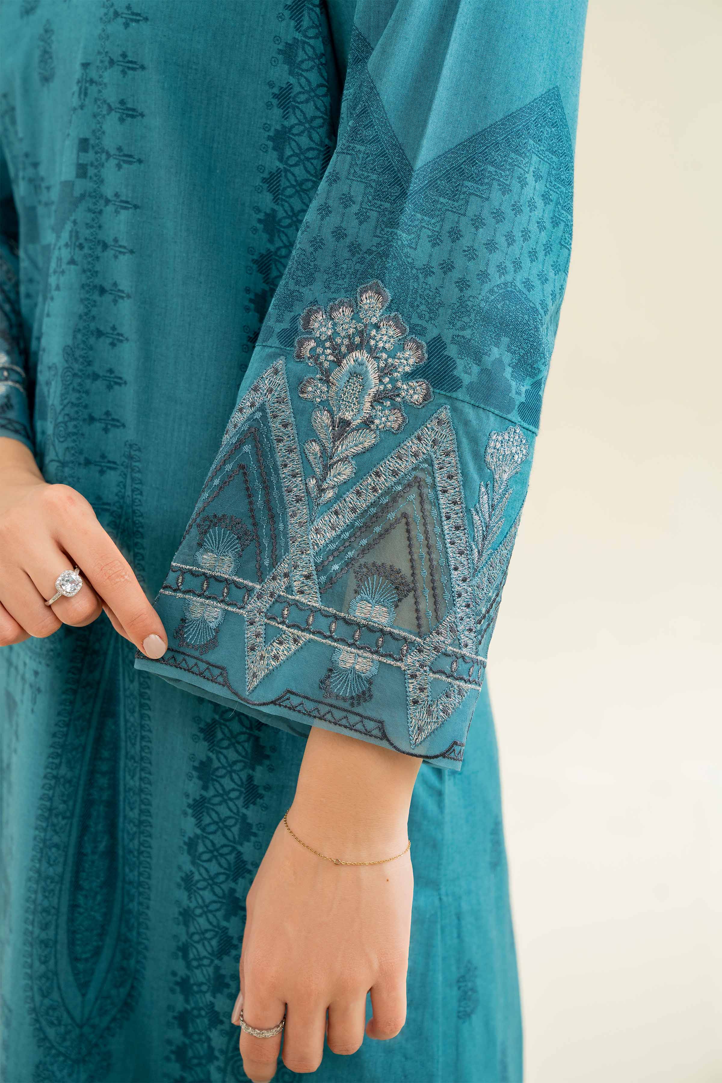 Nishat | Cross Season Edit | 42501044