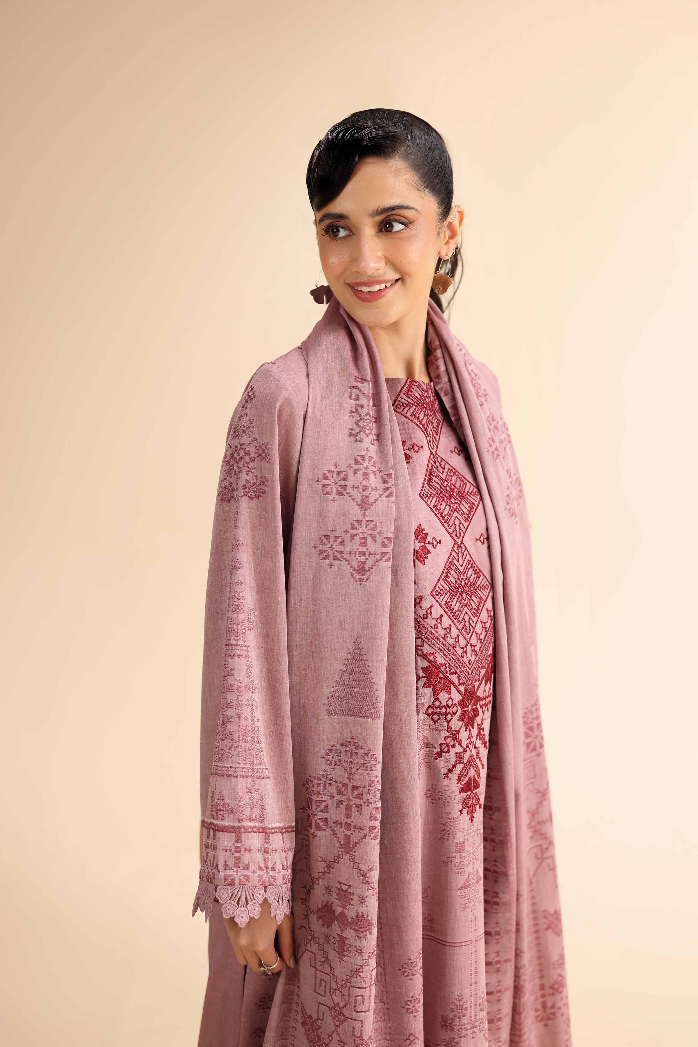 Nishat | Cross Season Edit | 42501047