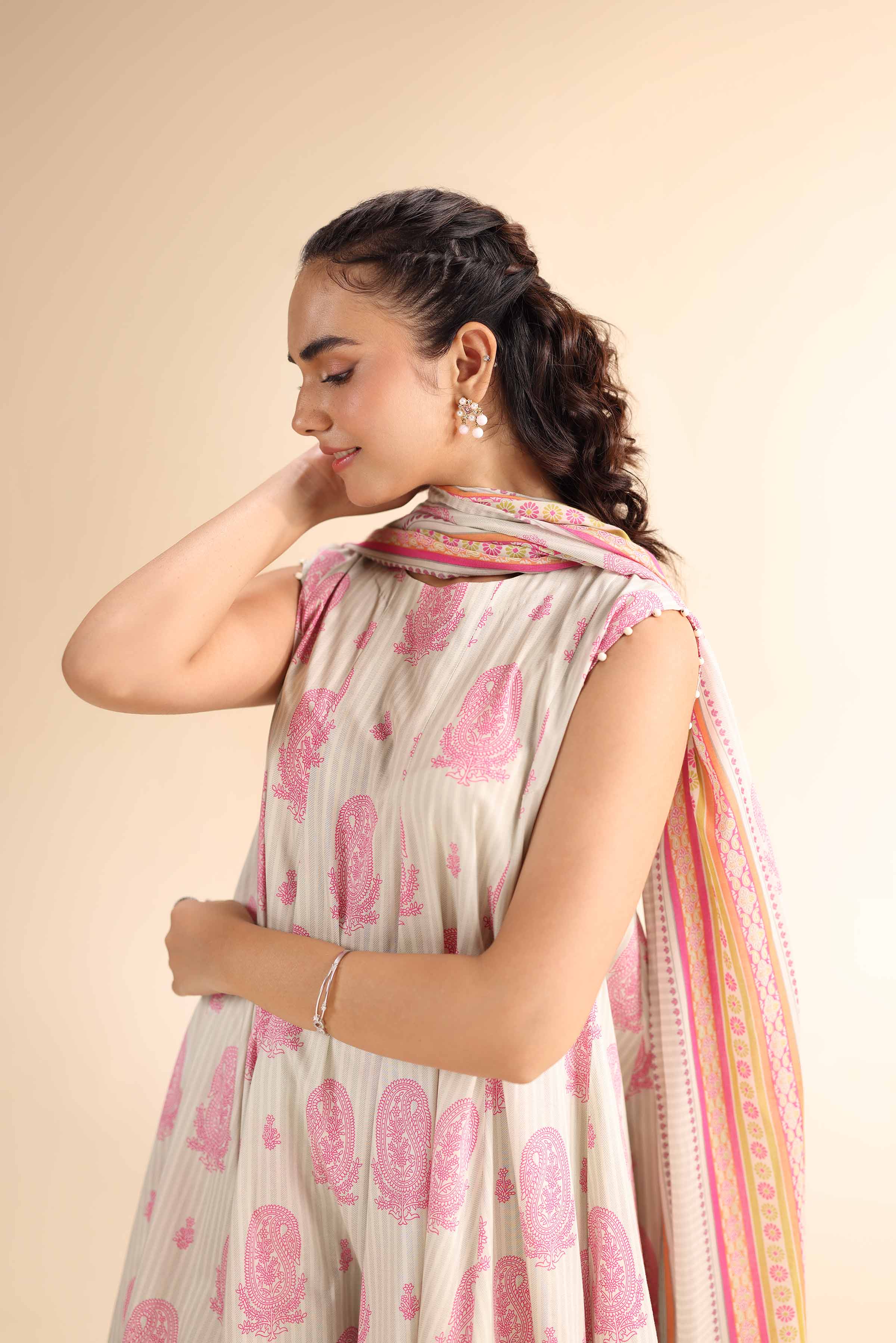 Nishat | Cross Season Edit | 42501061