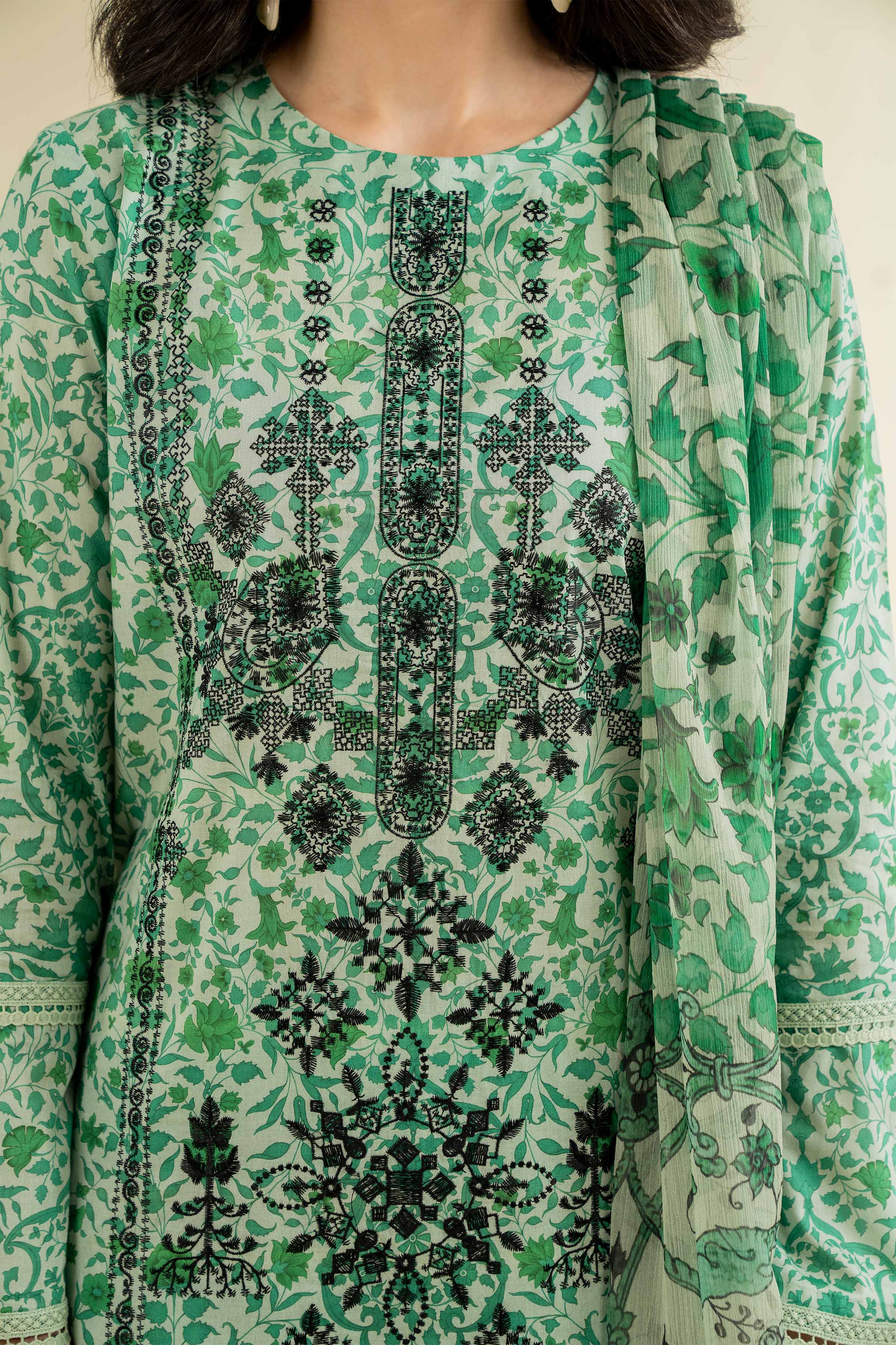 Nishat | Cross Season Edit | 42501082