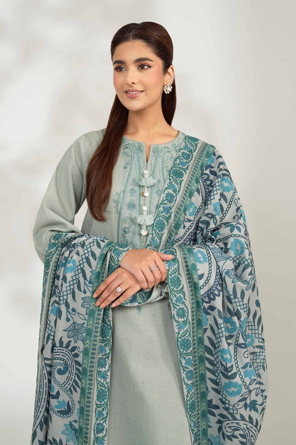 Nishat | Winter 25 | 42502597