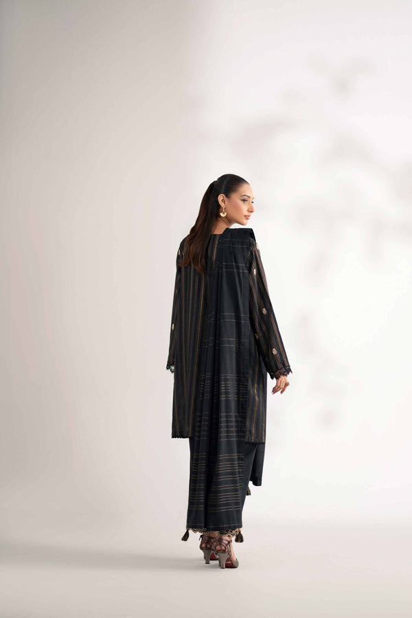 Nishat | Winter 25 | 42502604
