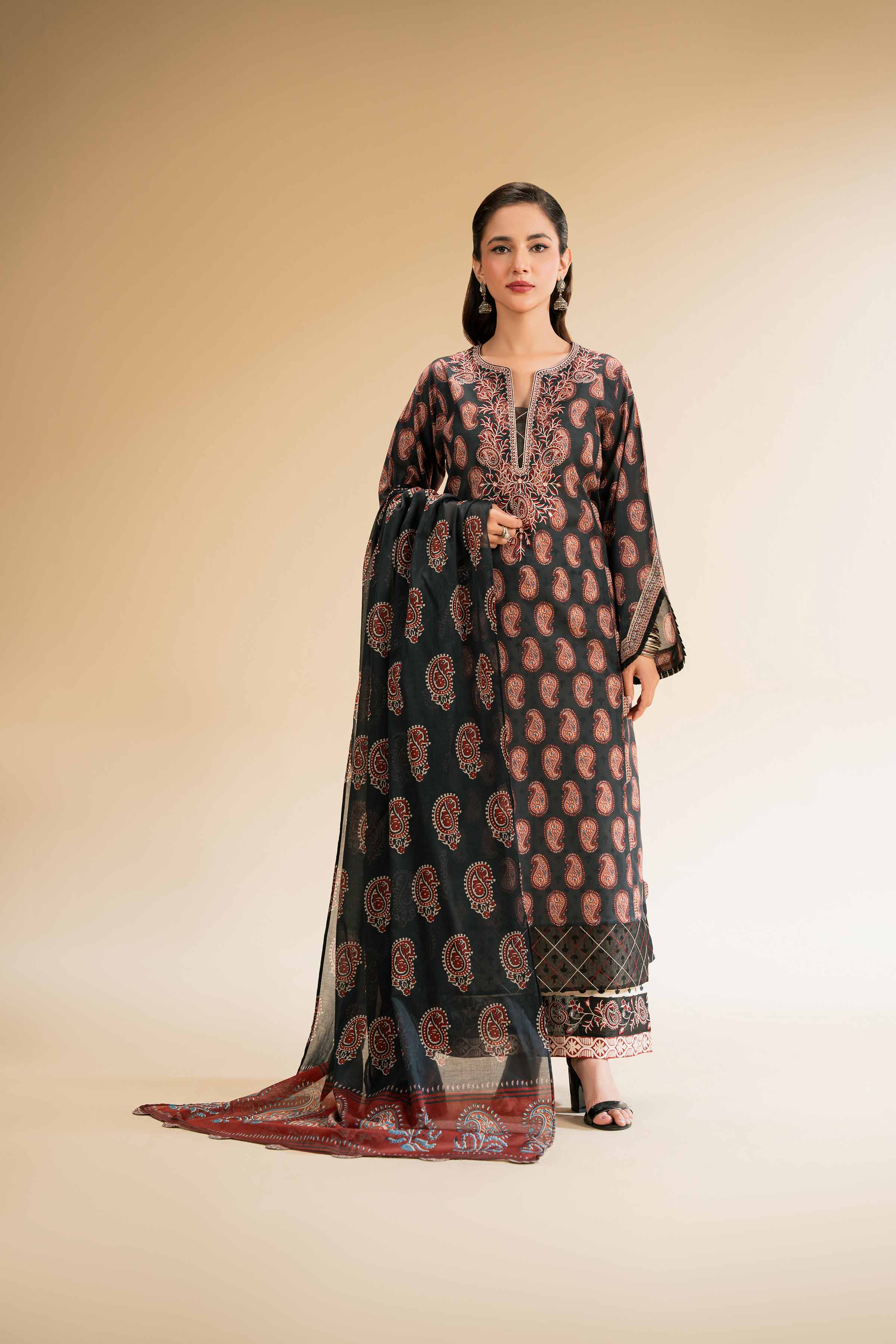Nishat | Cross Season Edit | 42519175