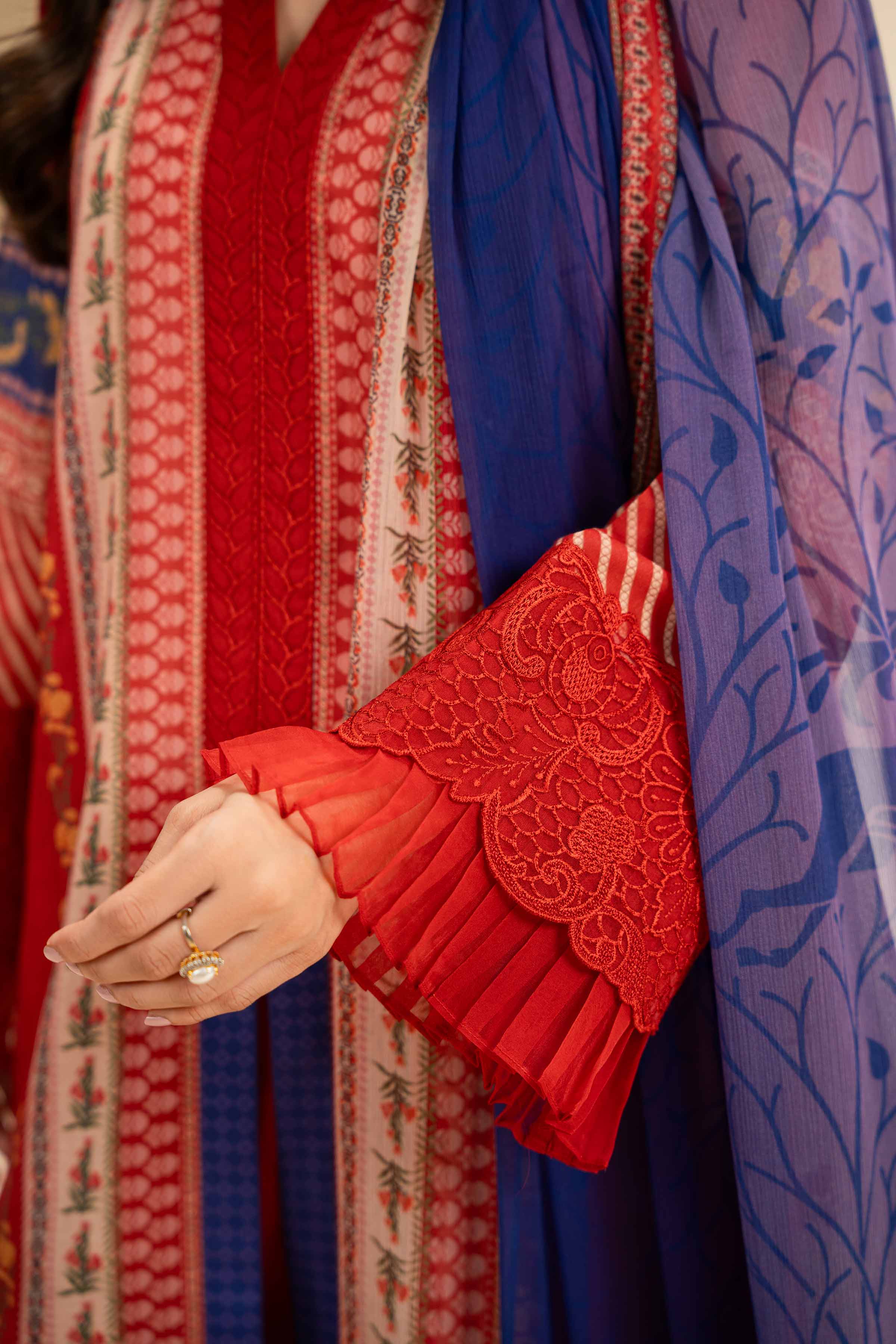 Nishat | Cross Season Edit | 42519396