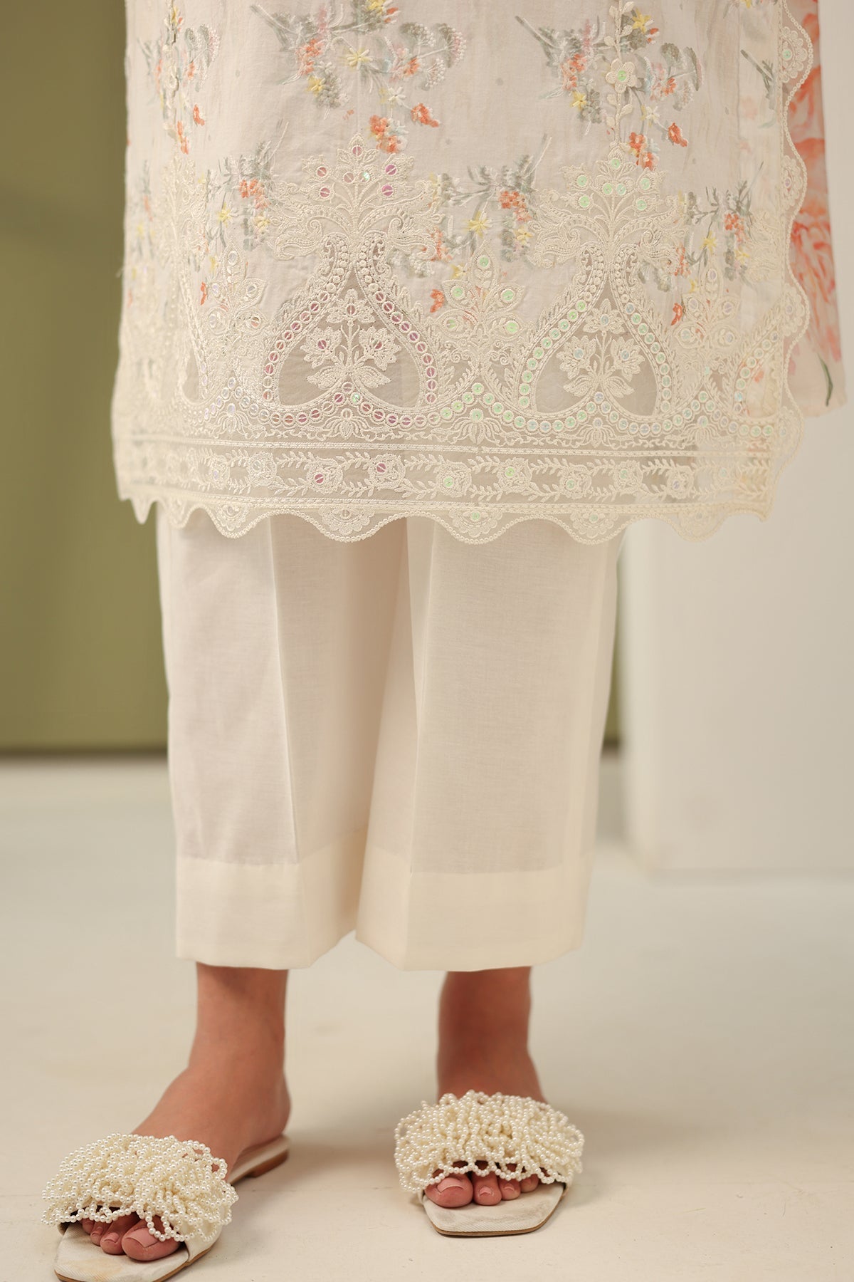 Baroque | Eid Printique | EMBROIDERED PRINTED LAWN UF-4181