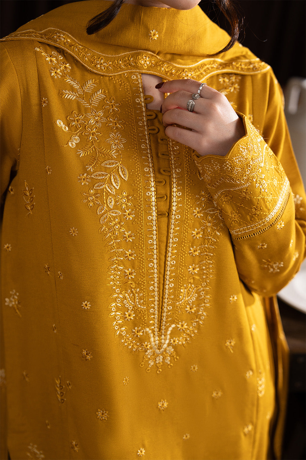 Neeshay | Winter Reverie | Marisol