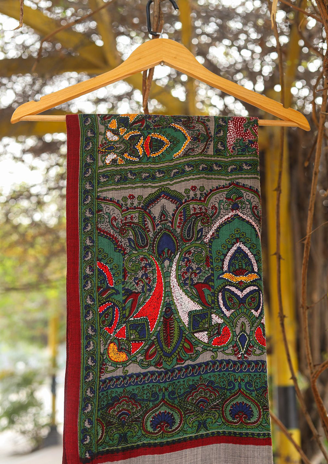 Wool Needle Work Shawl D - 28C - Multi