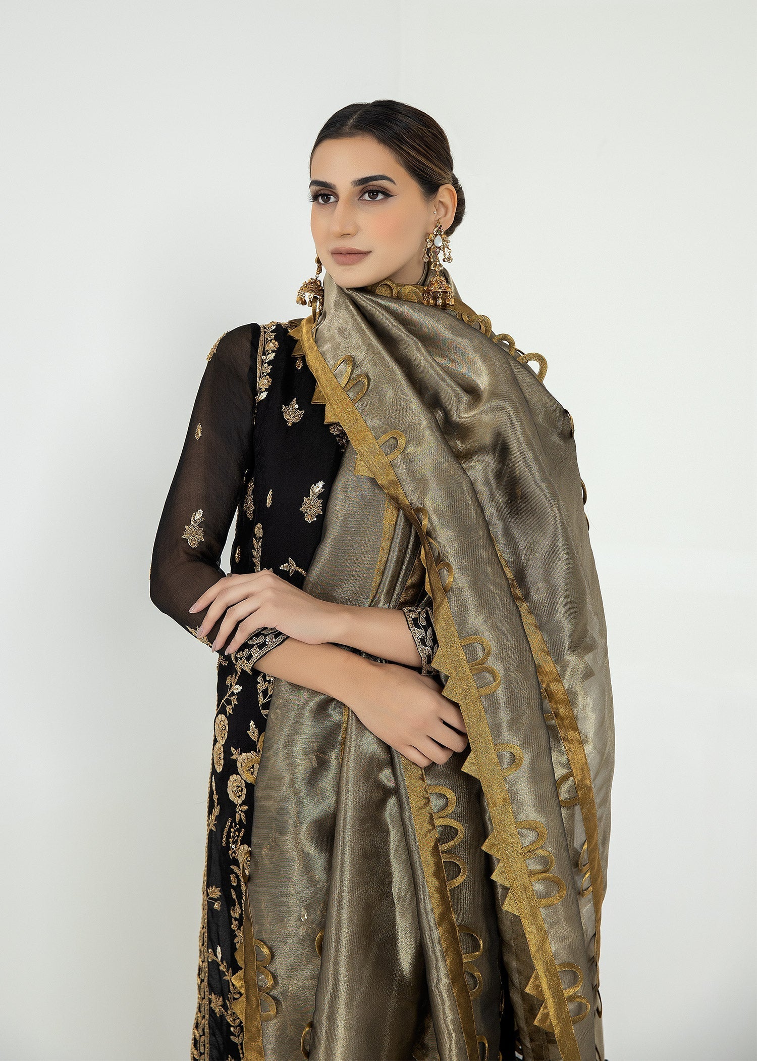 Purple Haze Pret Studio | Apsara Formals | Onyx