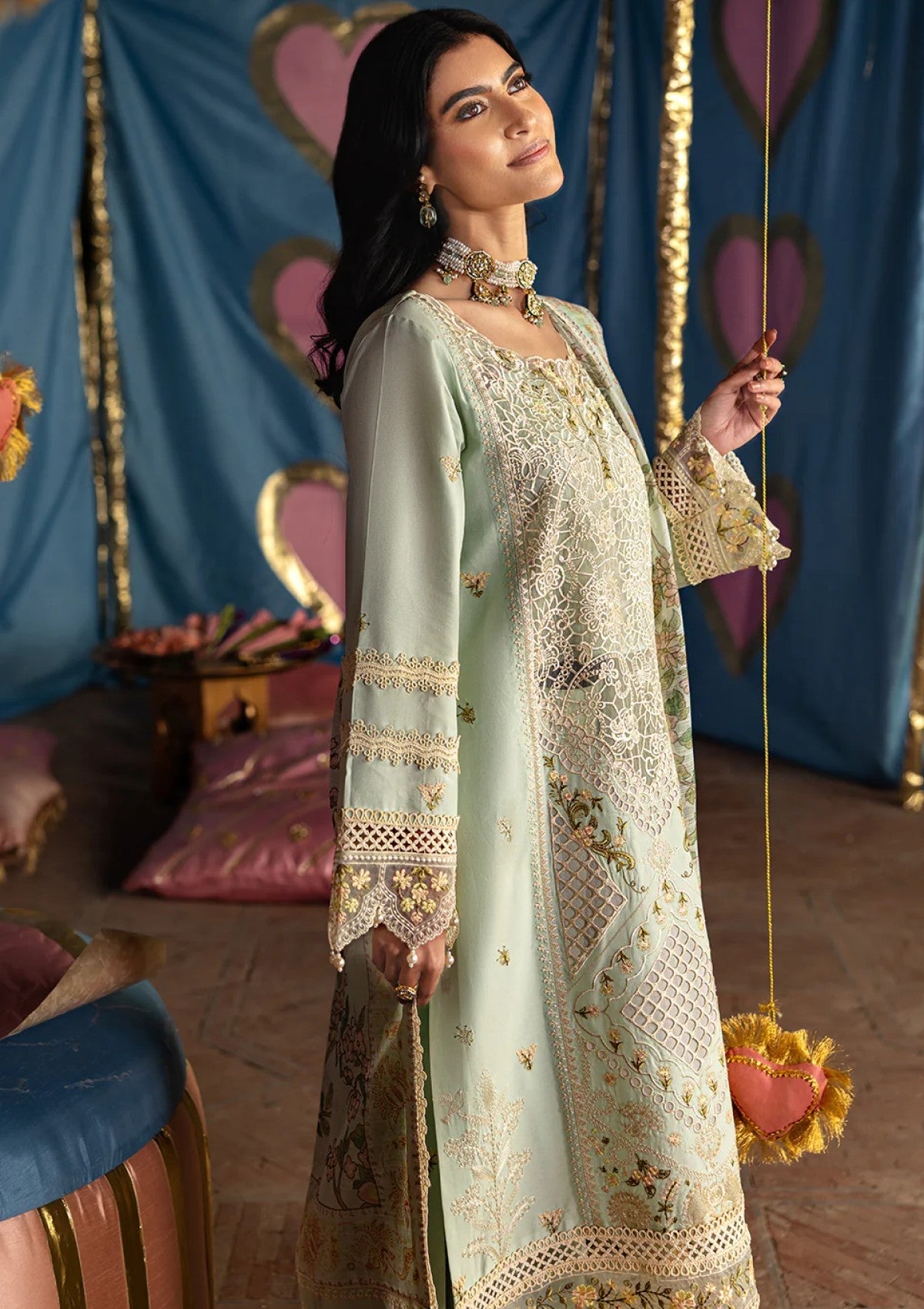 Lawn - Mahnur - Husn e Jahan - MHJ#07 - Amalia