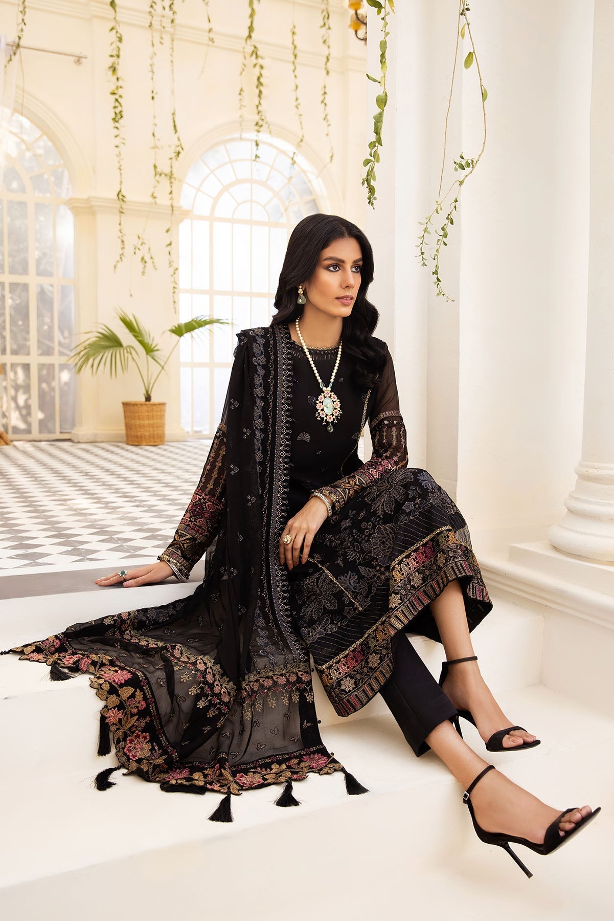 Xenia Formals | Raahi Luxury Formals | LILIA - Official Xenia Formals - Agha Fabrics UK