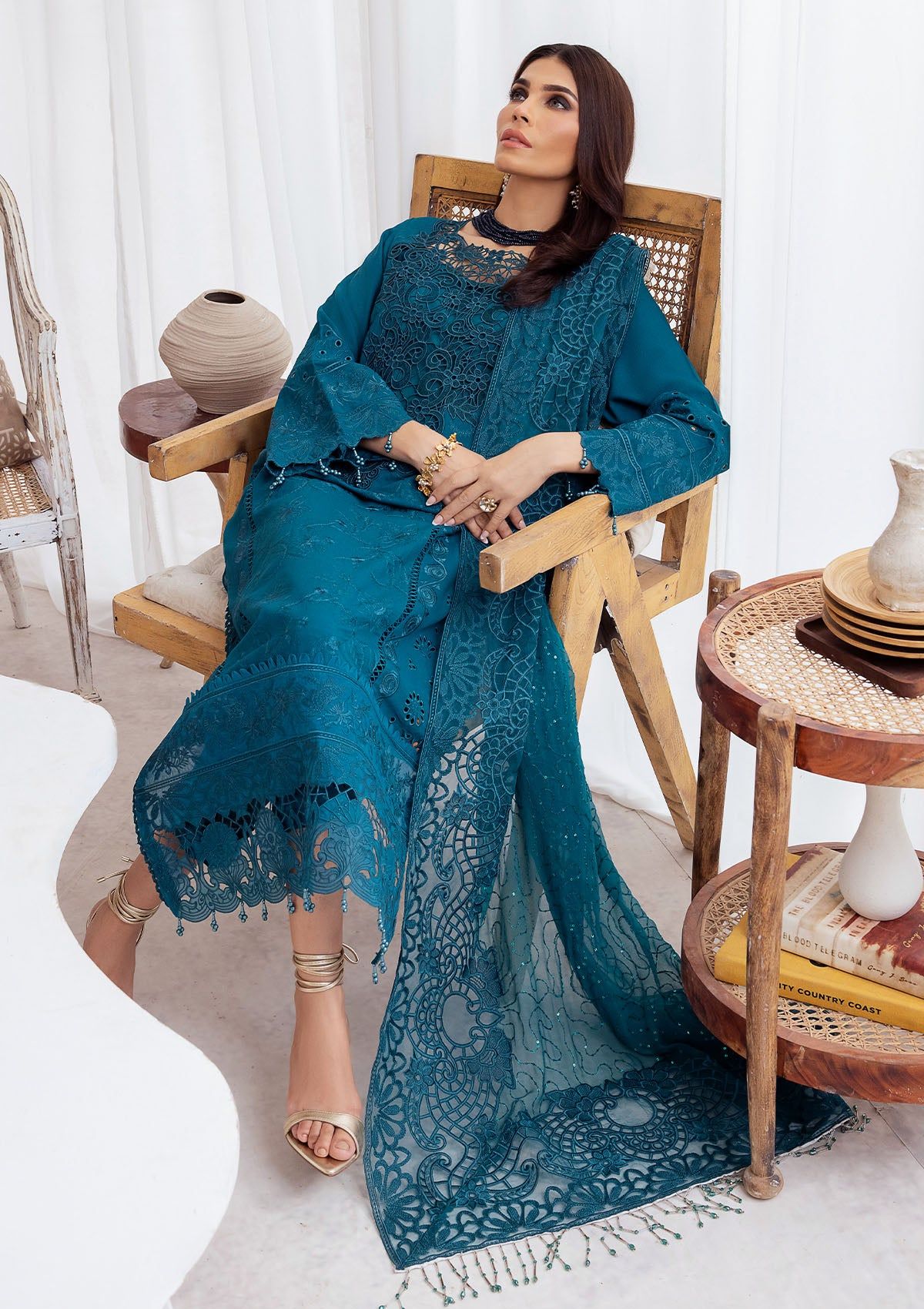 Winter Collection - Nureh - Exclusive - Karandi - NE#42 - Official Nureh - Agha Fabrics UK