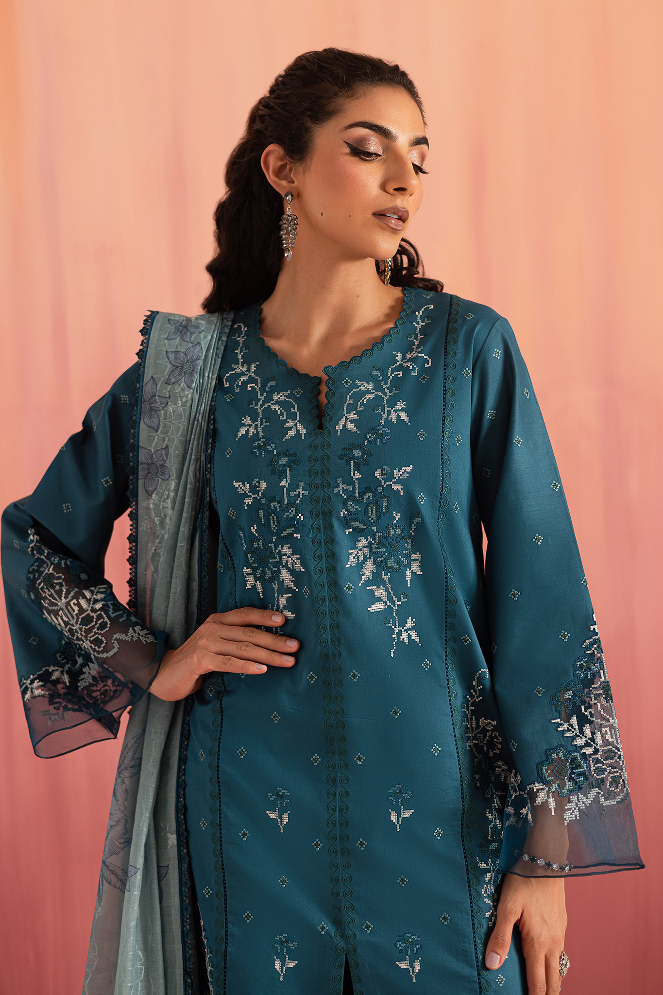 Seran | Nayab Eid Lawn | TIA