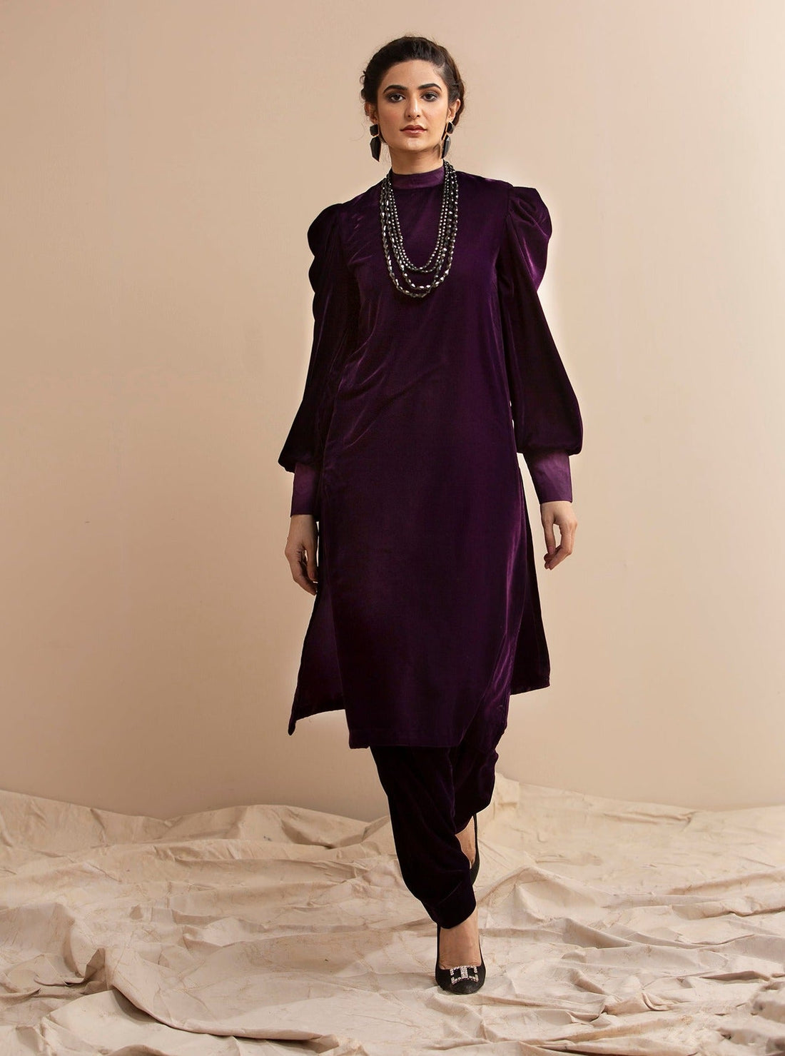 Hana | Mavi Velvets | VLT009 - Official Hana - Agha Fabrics UK