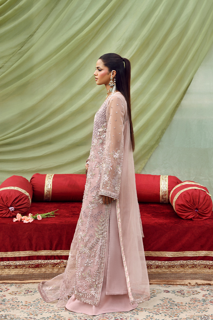 Emaan Adeel | Romansiyyah Luxury Formals | GULRUKH