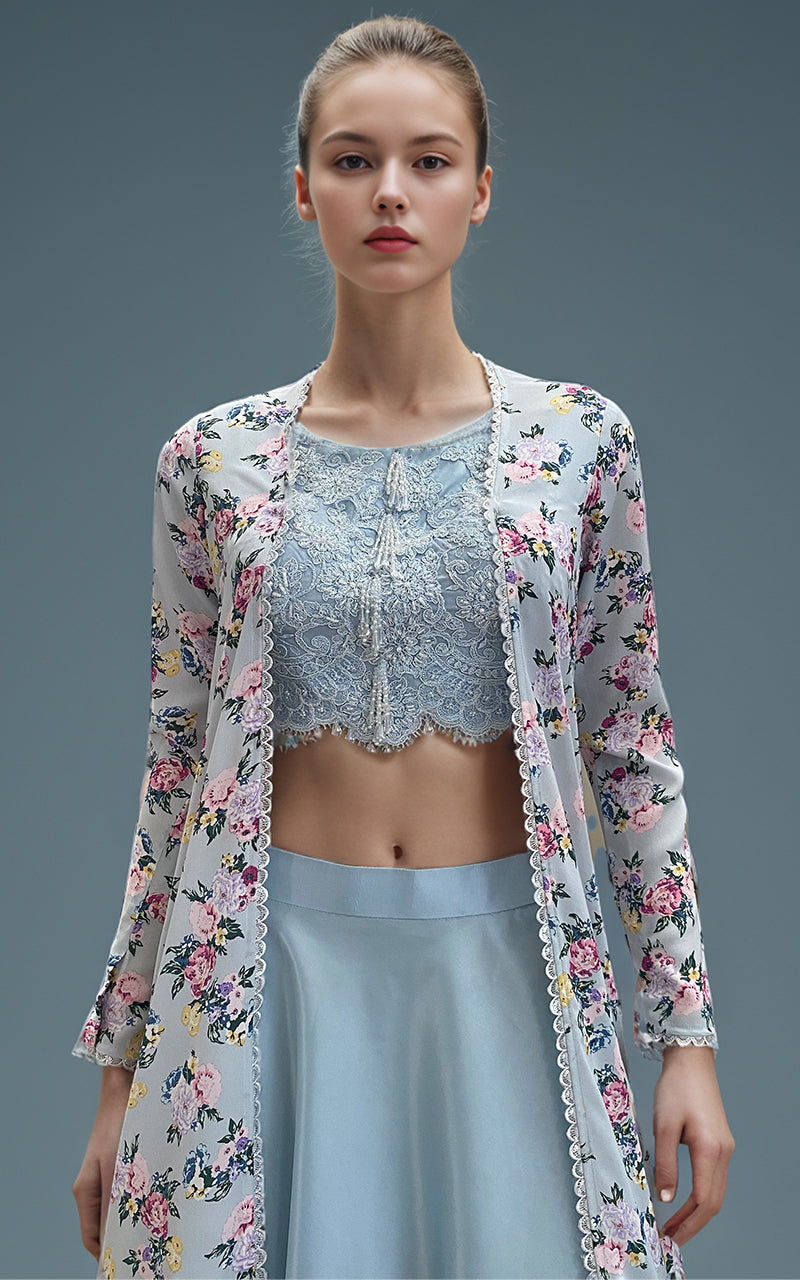 Threads and Motifs | Resort Collection | 9400