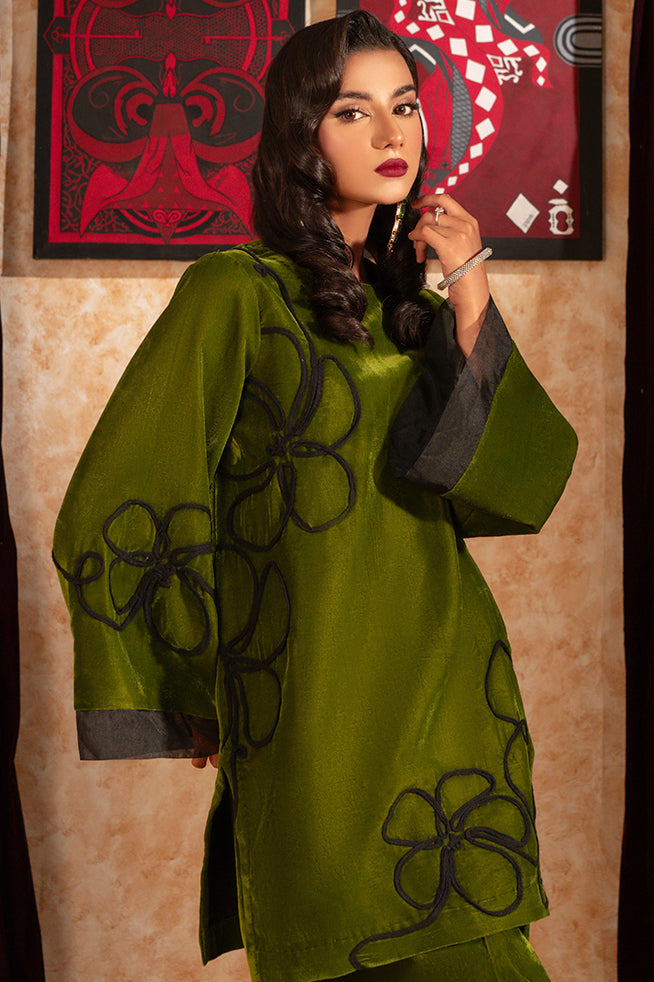 Fozia Khalid | Velvet Deck | Clover - Official Fozia Khalid - Agha Fabrics UK