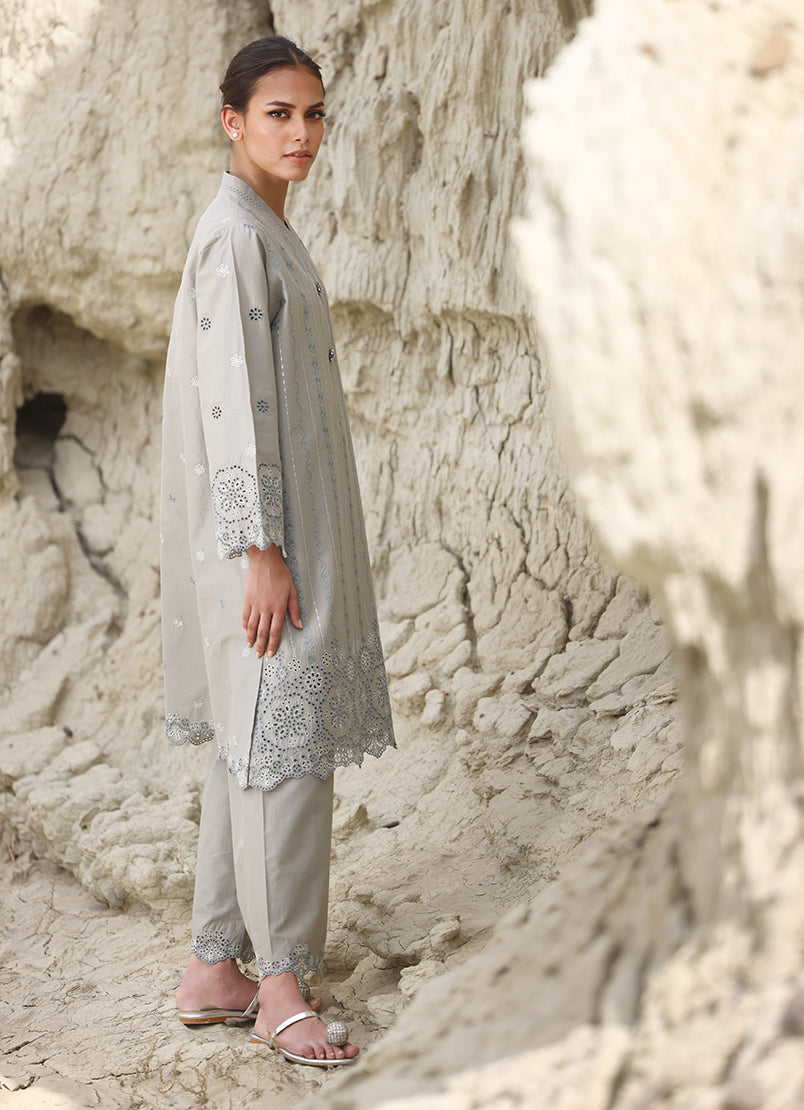 Image | Spring Pret 25 | A-16