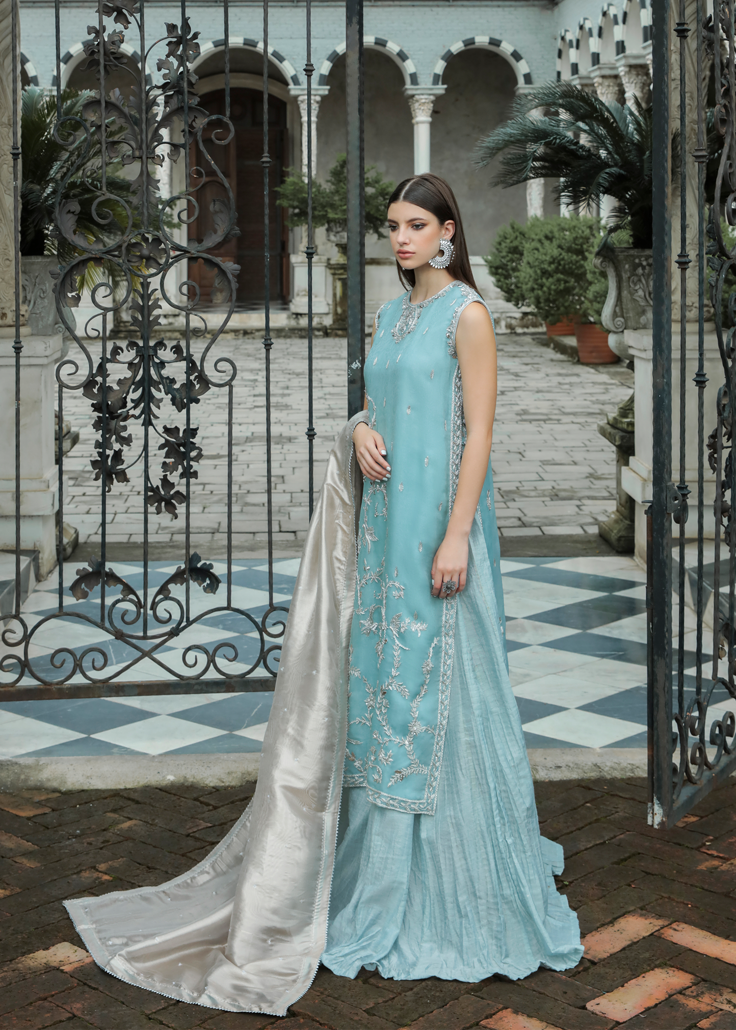 Purple Haze Pret Studio | Apsara Formals | Ice Blue Organza Outfit