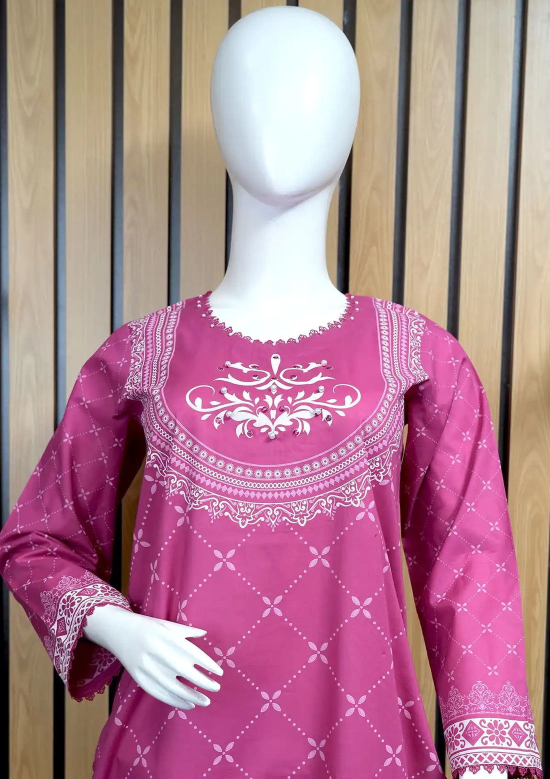 Winter Collection - Madiha Jahangir - Gulmira - Cambric - 2 pcs - D#05 - Official Madiha Jahangir - Agha Fabrics UK