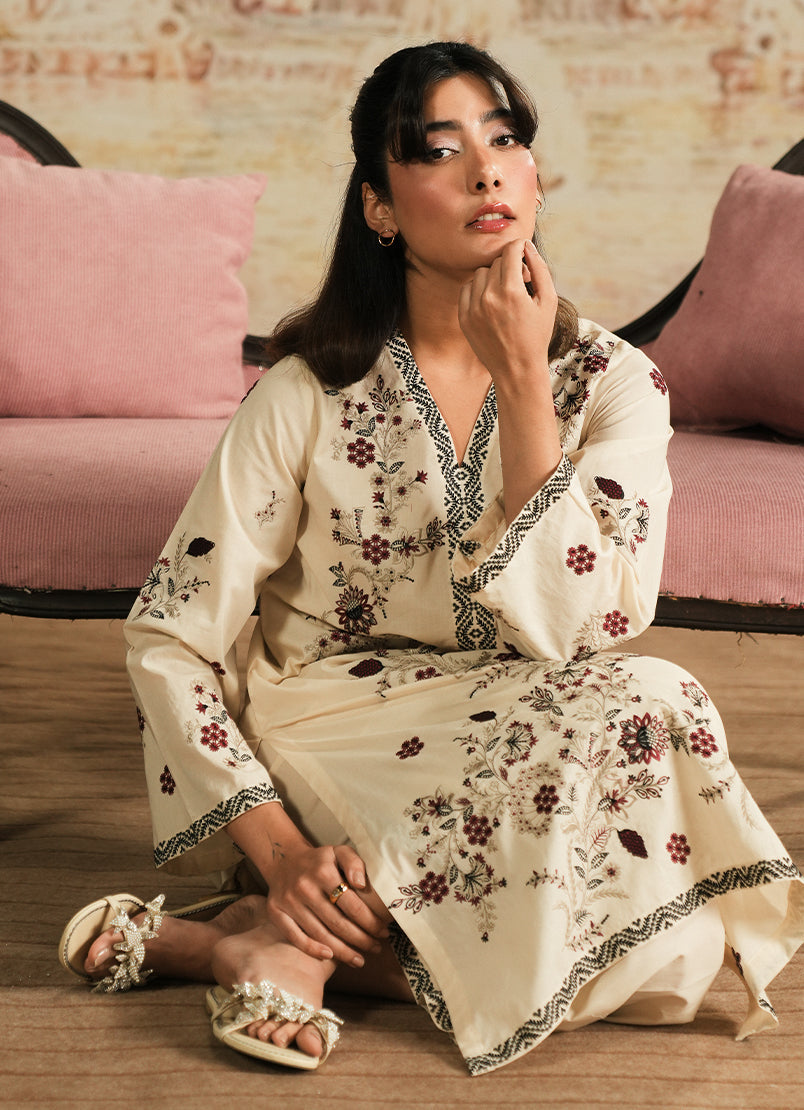 Image | Spring the Tea | ICSE-214207-12523 - Official Image - Agha Fabrics UK
