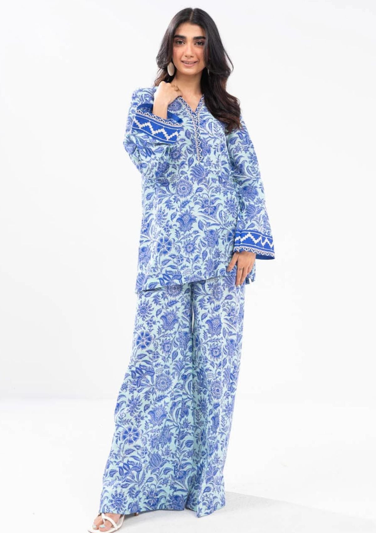 Winter Collection - Al Karam - Unstitched 24 - FW-55.1-24-L BLUE - Official Al Karam - Agha Fabrics UK