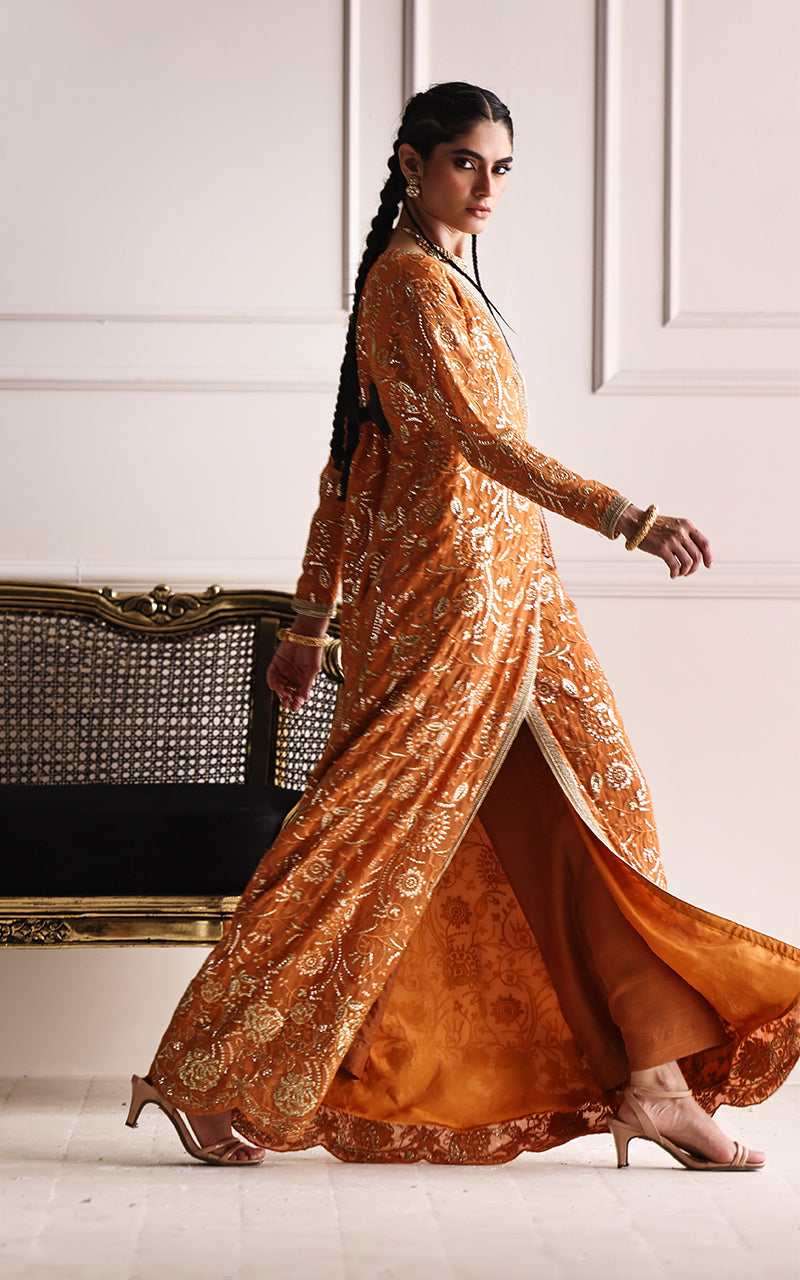 Threads and Motifs | Char Bagh Formals | 9961
