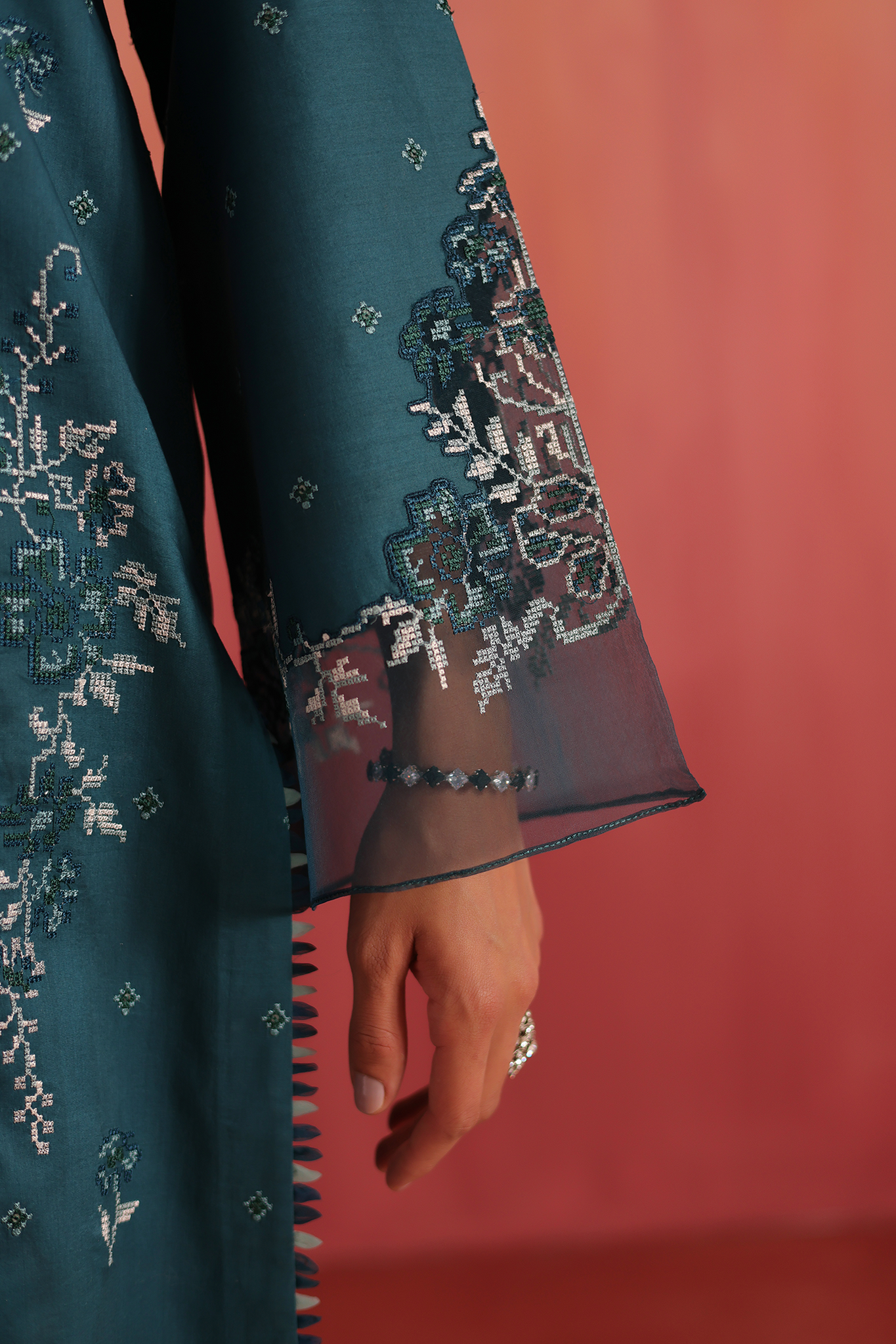 Seran | Nayab Eid Lawn | TIA