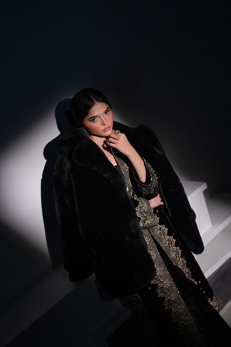 Caia | Luxury Velvet Edit 25 | Diana