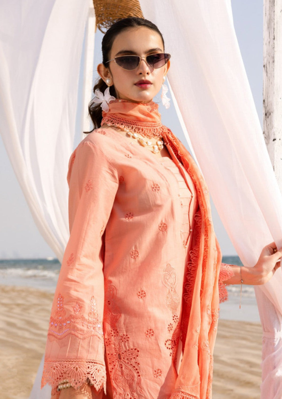 Lawn - Riaz Arts - Tehzeeb Chikankari - RT25# 426