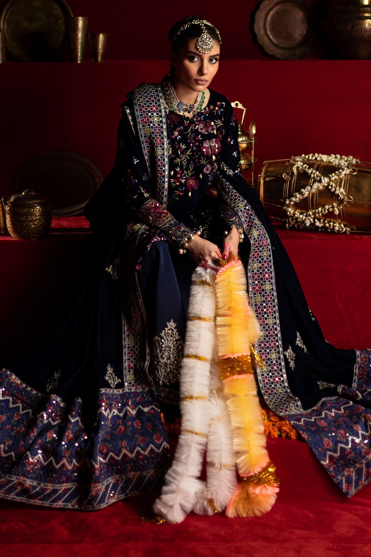 Nureh | Maya Velvet | NW-93